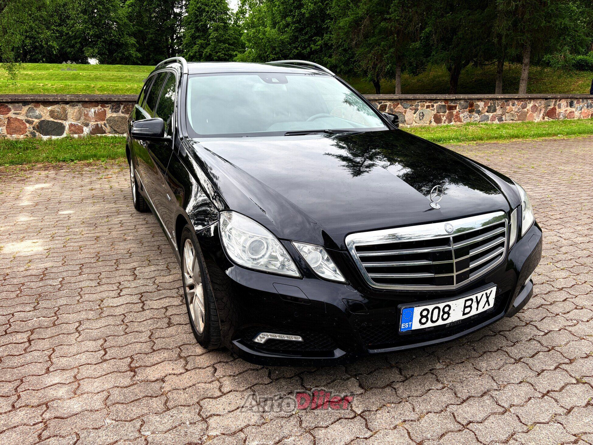 Mercedes-Benz E 350 3.0 170kW 2010, kuva 3/10