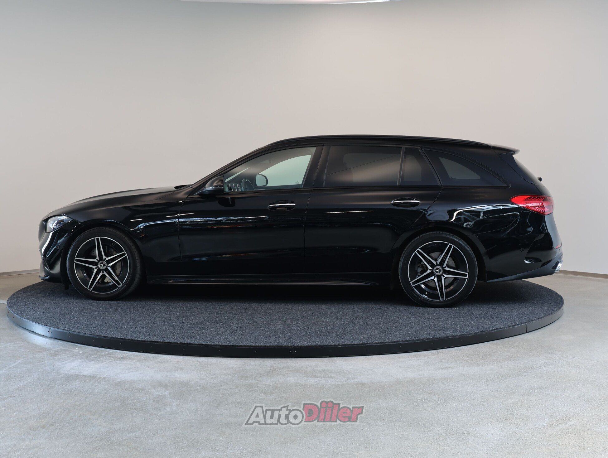 Mercedes-Benz C 200 2022, photo 5/10