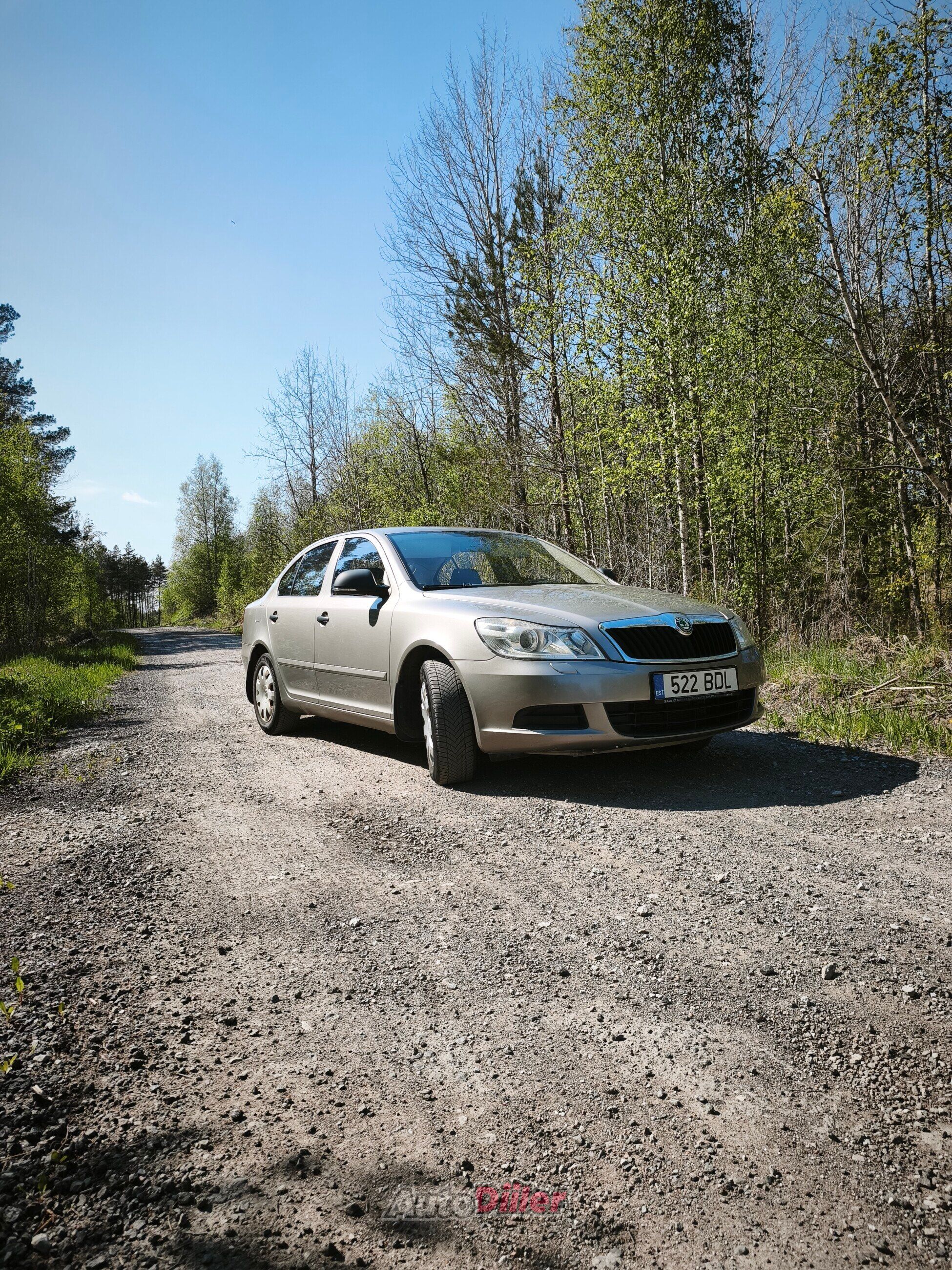 Skoda Octavia 1.2 77kW 2011, kuva 2/10