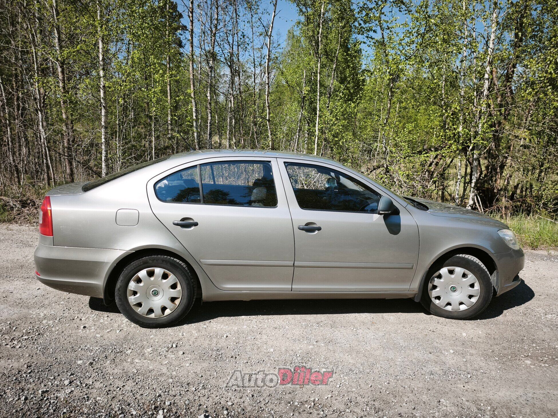 Skoda Octavia 1.2 77kW 2011, kuva 7/10
