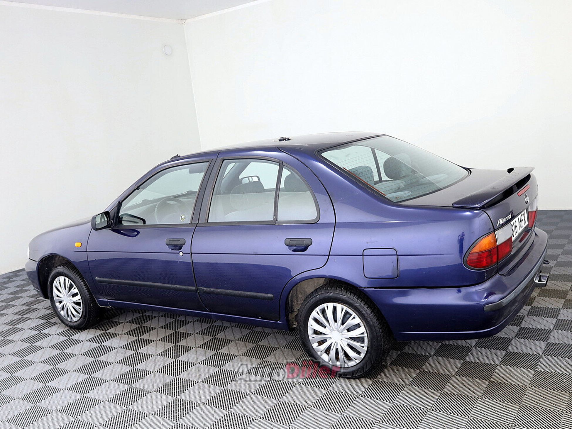Nissan Almera 1.6 73kW 1997, photo 4/7