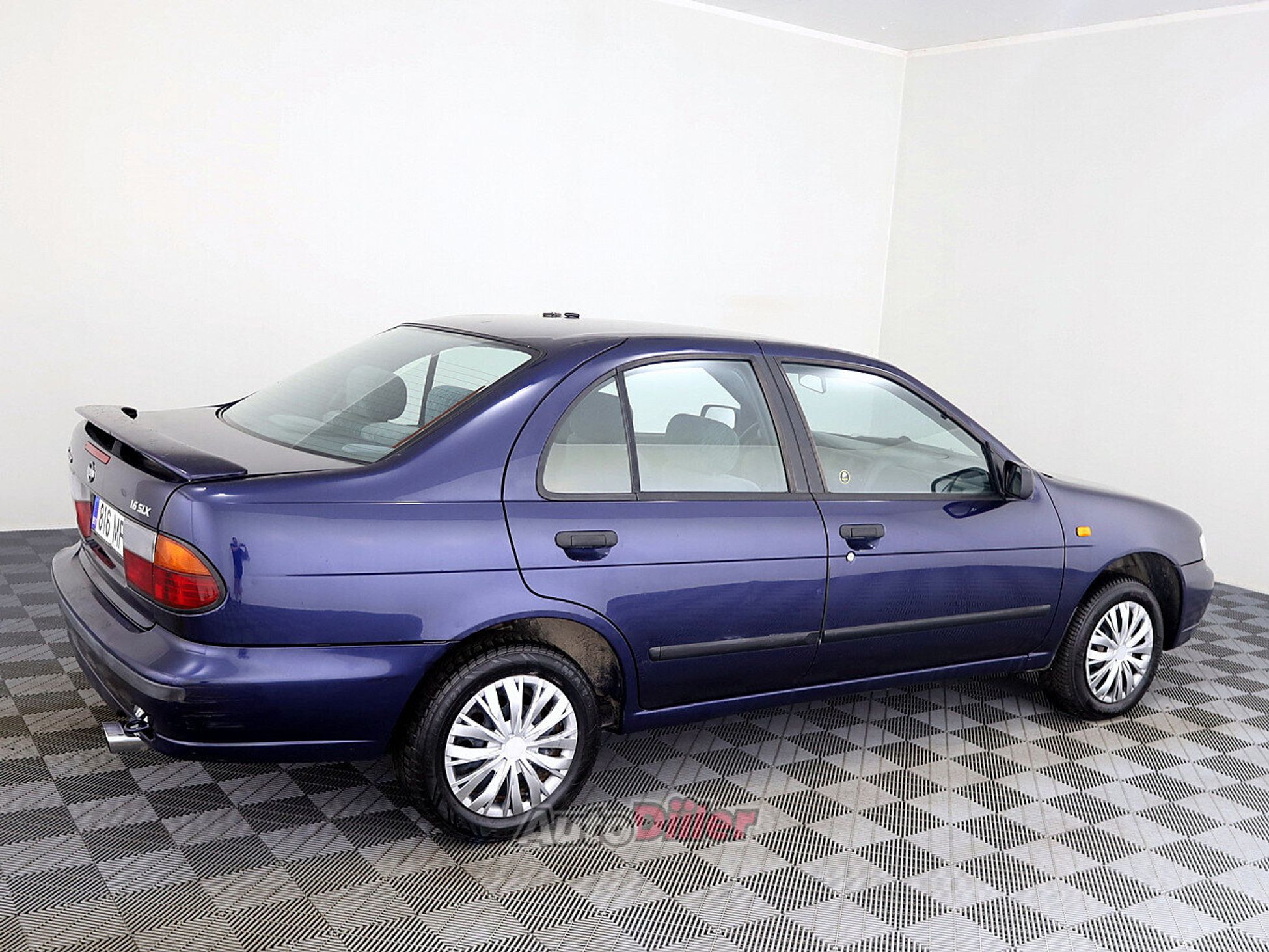 Nissan Almera 1.6 73kW 1997, photo 3/7