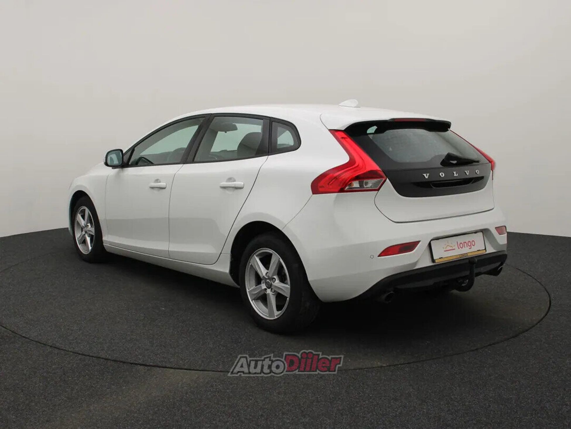 Volvo V40 Base Business 2.0 140kW 2014, kuva 7/10