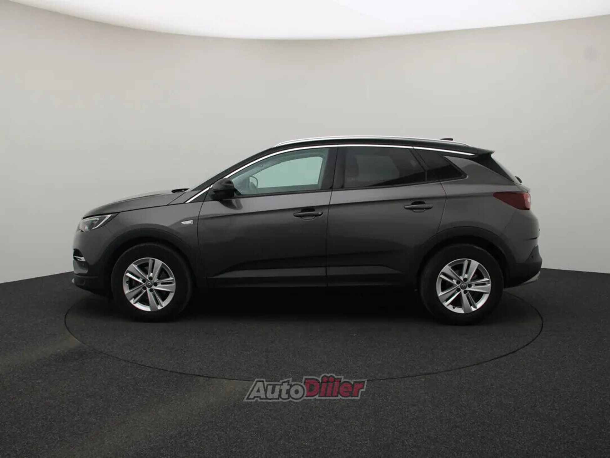 Opel Grandland X 2020, kuva 6/10