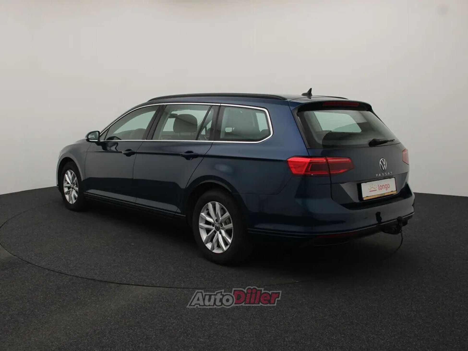 Volkswagen Passat 2022, photo 7/10