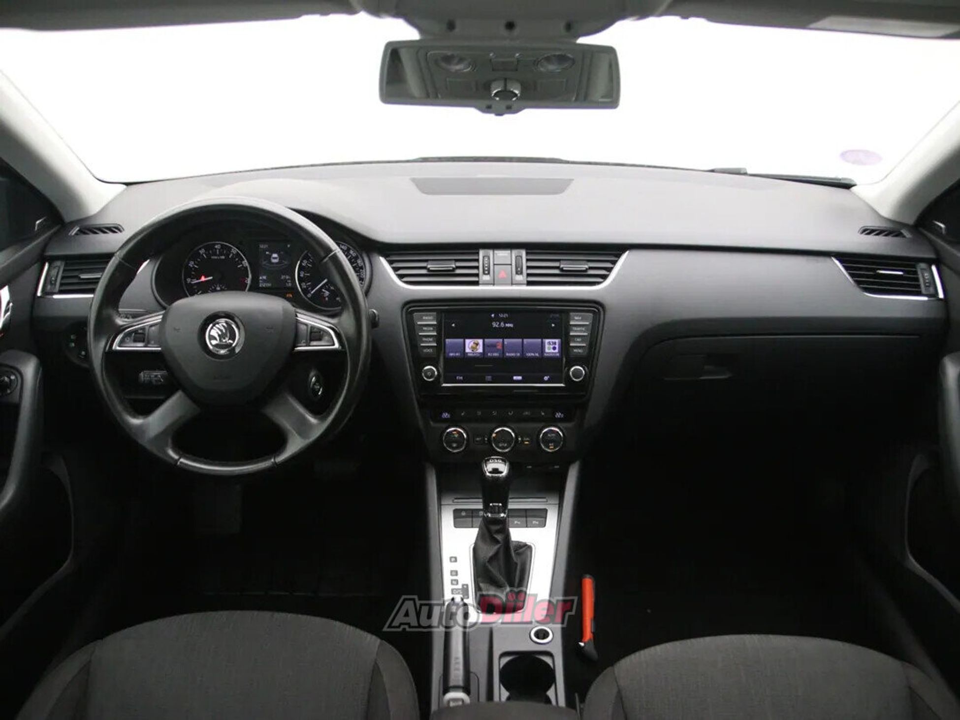 Skoda Octavia 2014, kuva 2/10