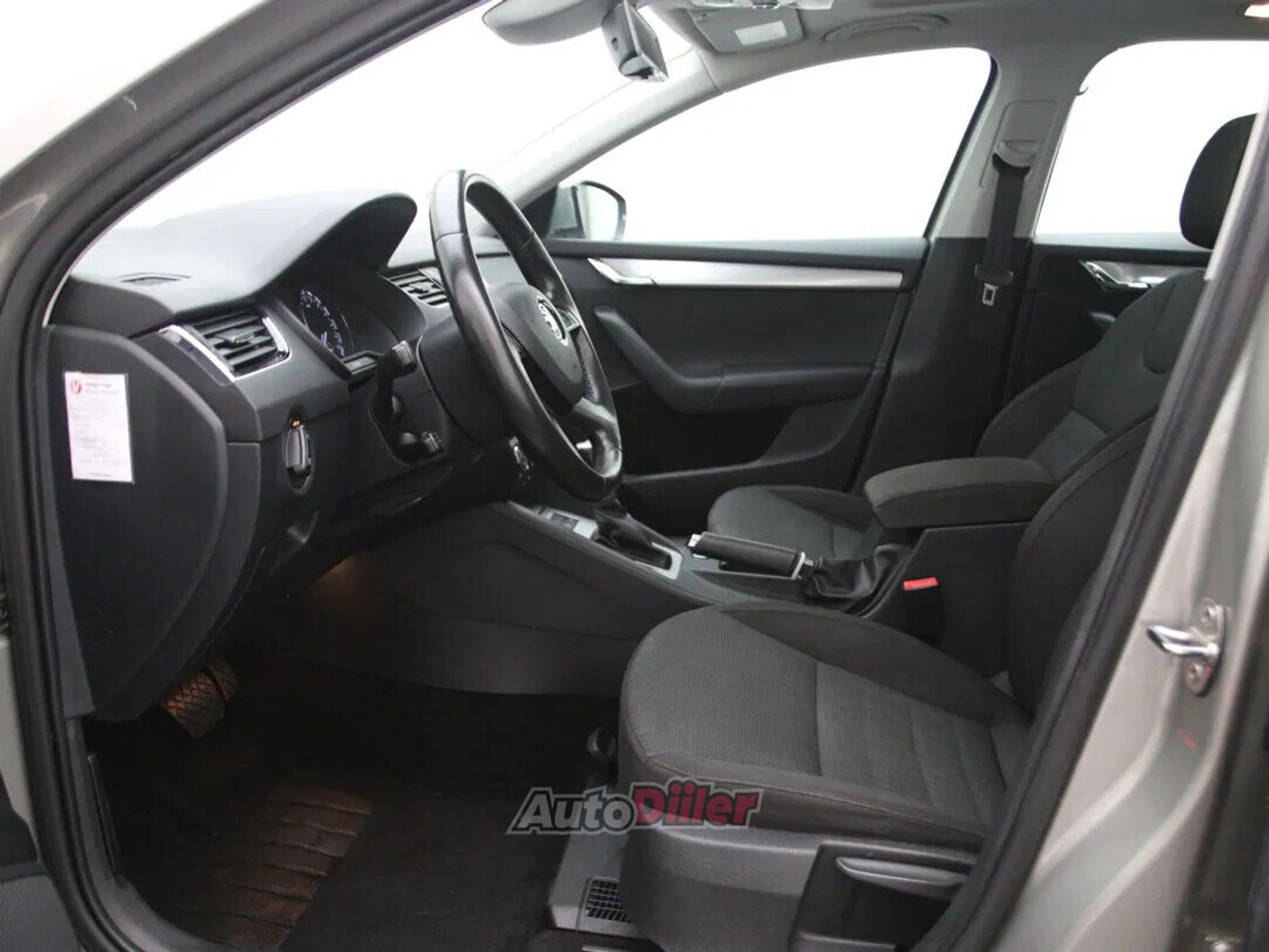 Skoda Octavia 2014, kuva 4/10