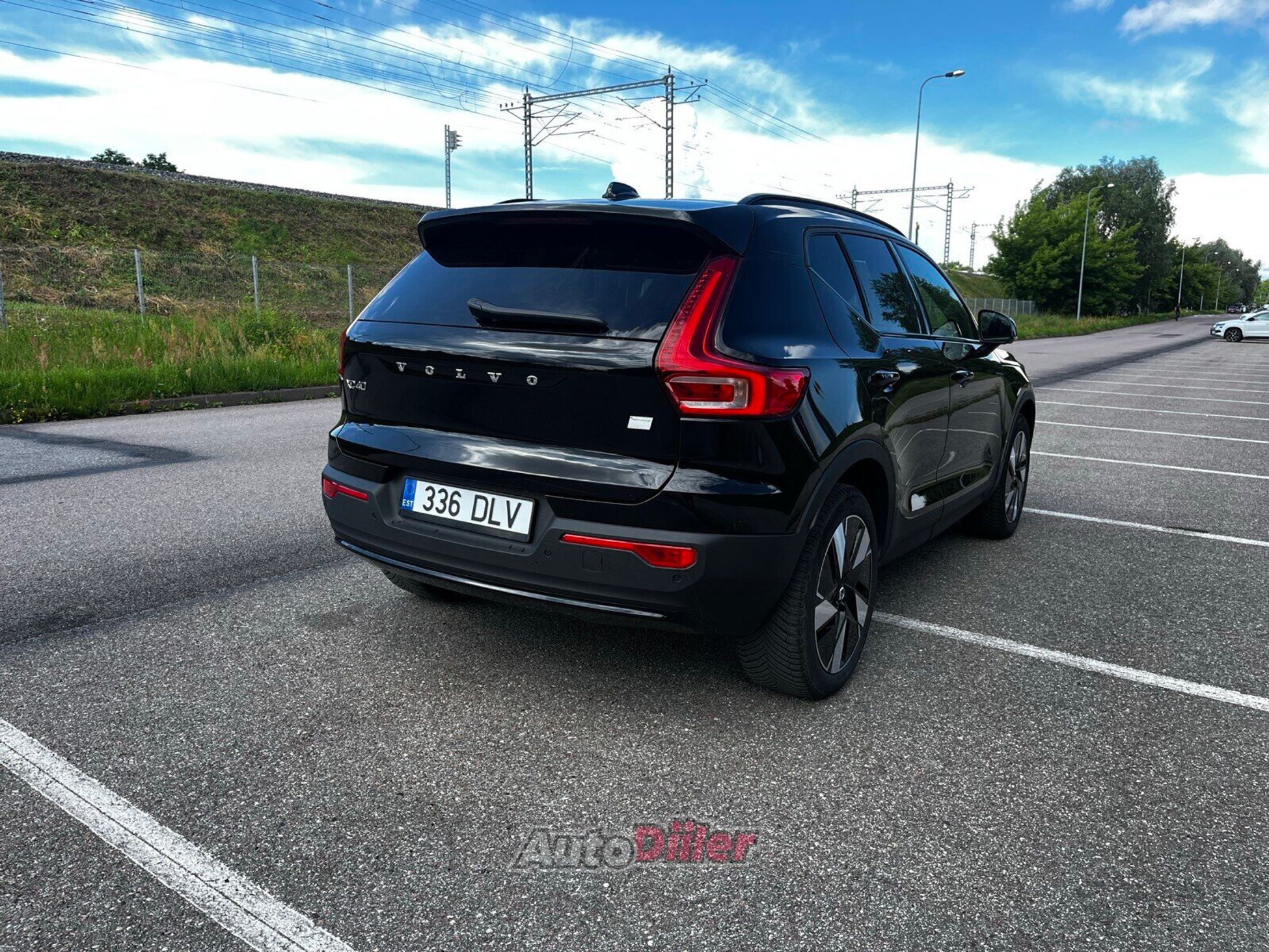 Volvo XC40 175kW 2024, kuva 4/8