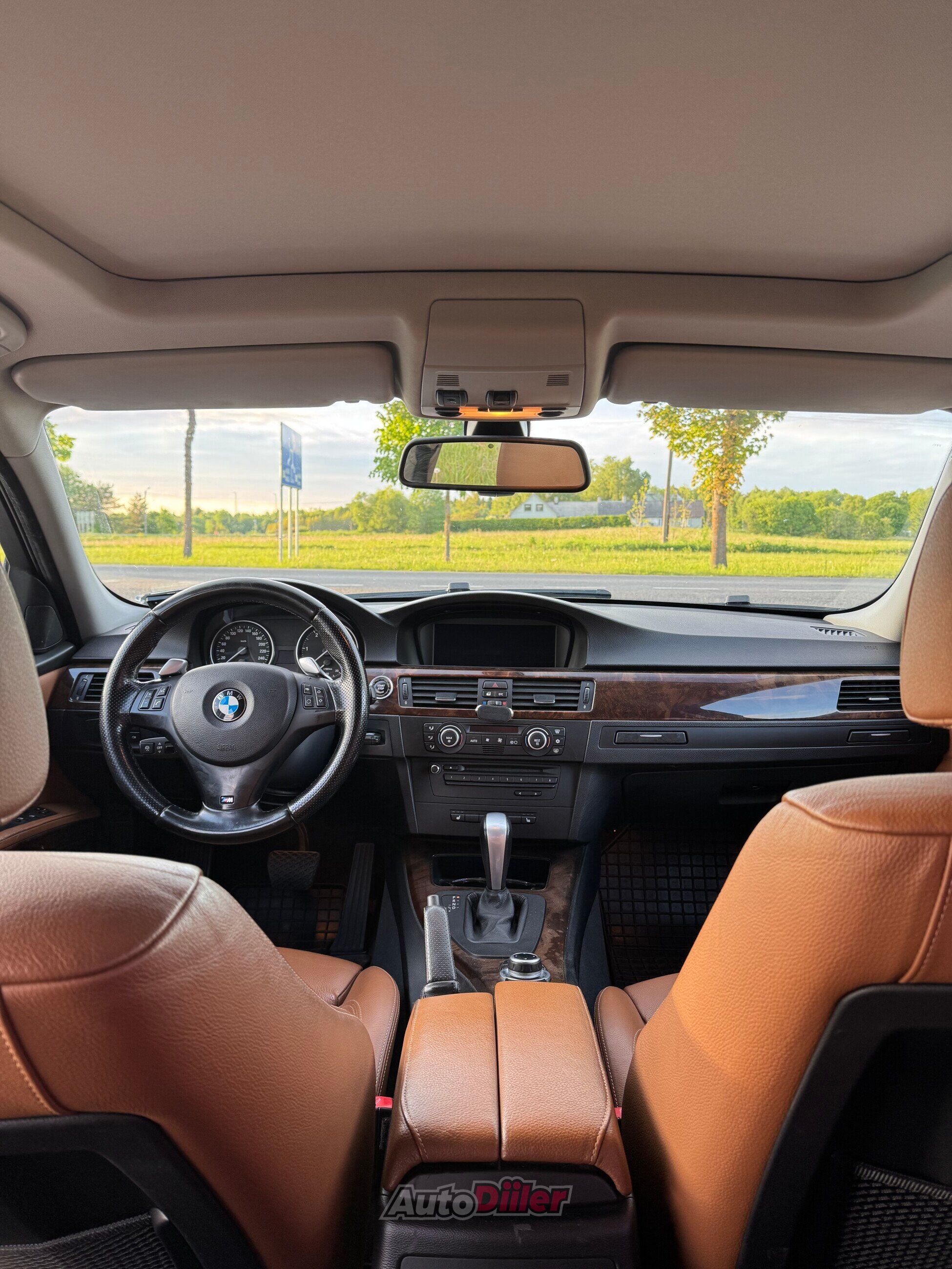 BMW 330 3.0 180kW 2009, kuva 6/10