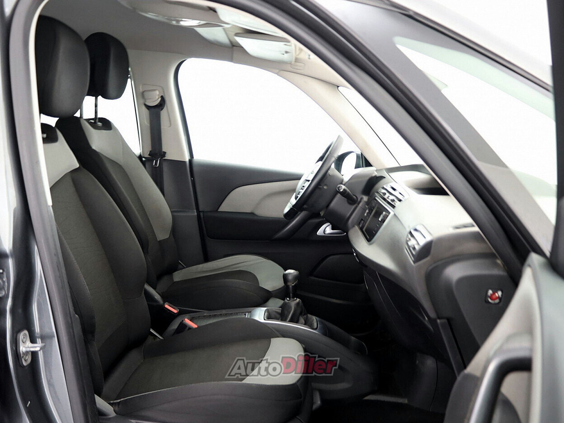 Citroen C4 Picasso 1.6 85kW 2013, kuva 6/8