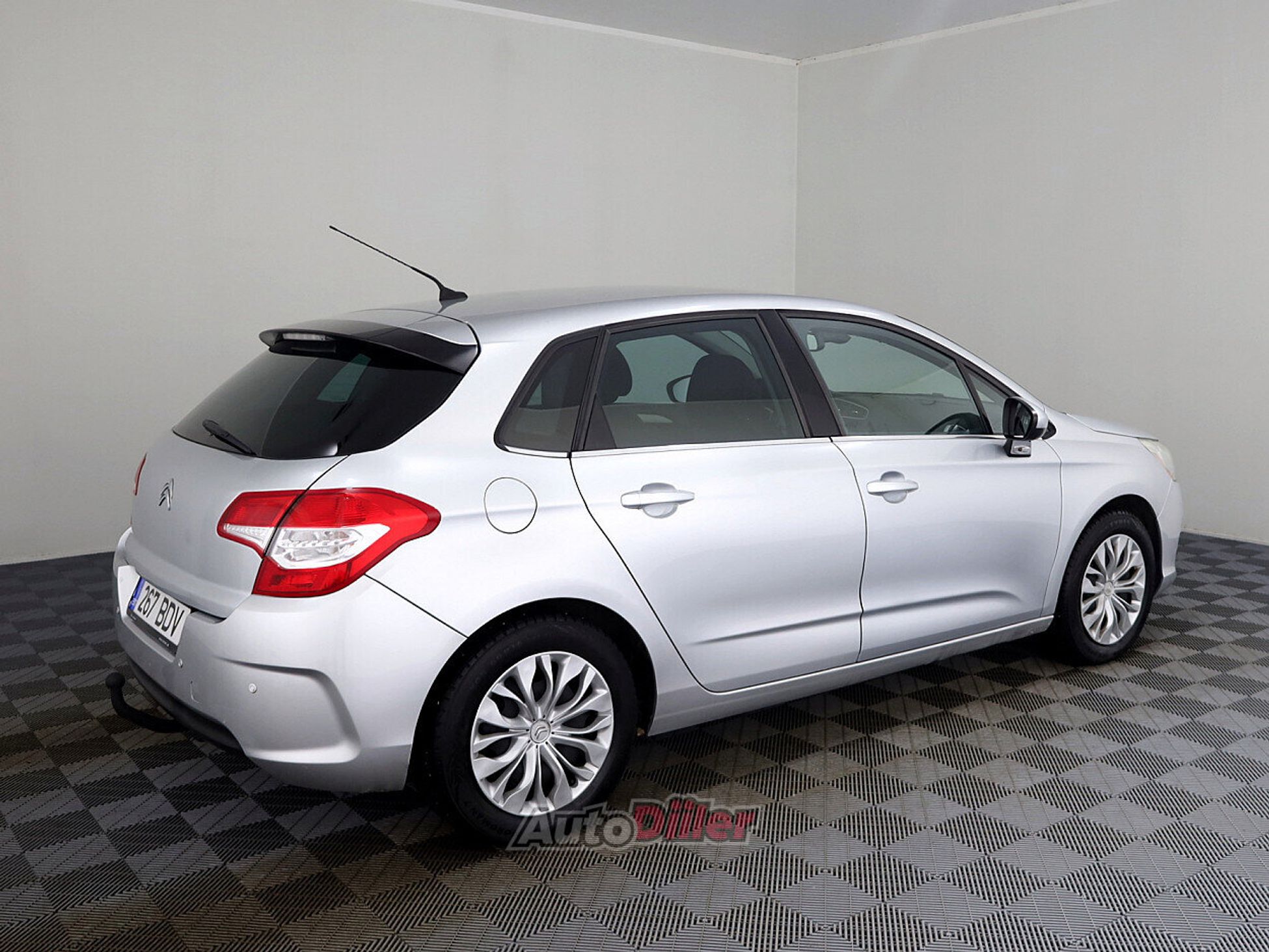 Citroen C4 1.6 88kW 2011, photo 3/8