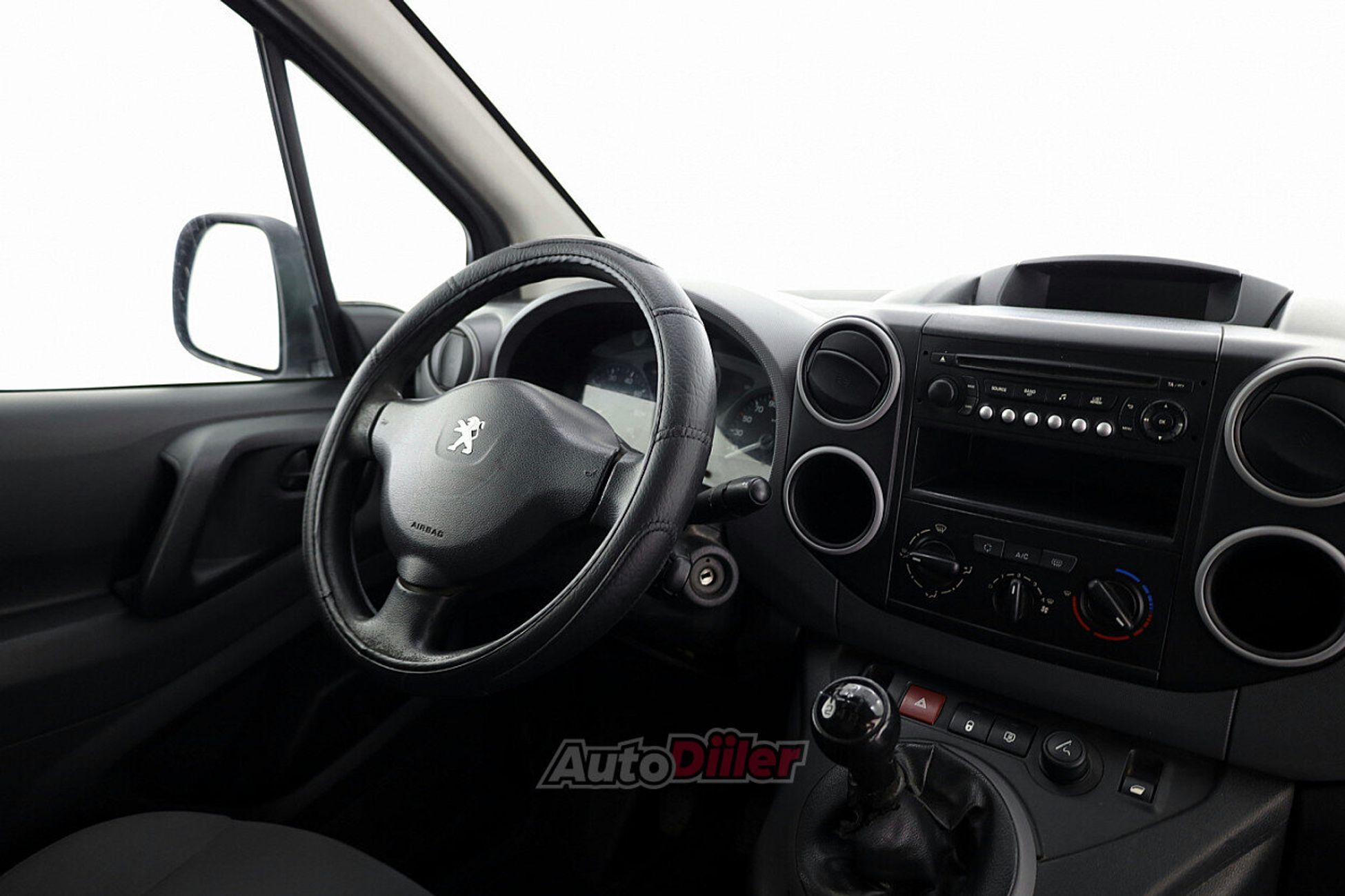 Peugeot Partner 1.6 55kW 2016, kuva 5/8
