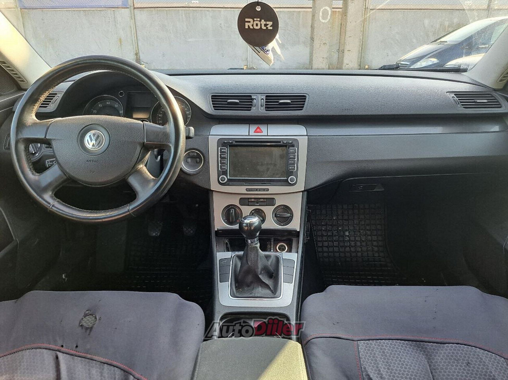 Volkswagen Passat 1.6 85kW 2005, photo 5/7