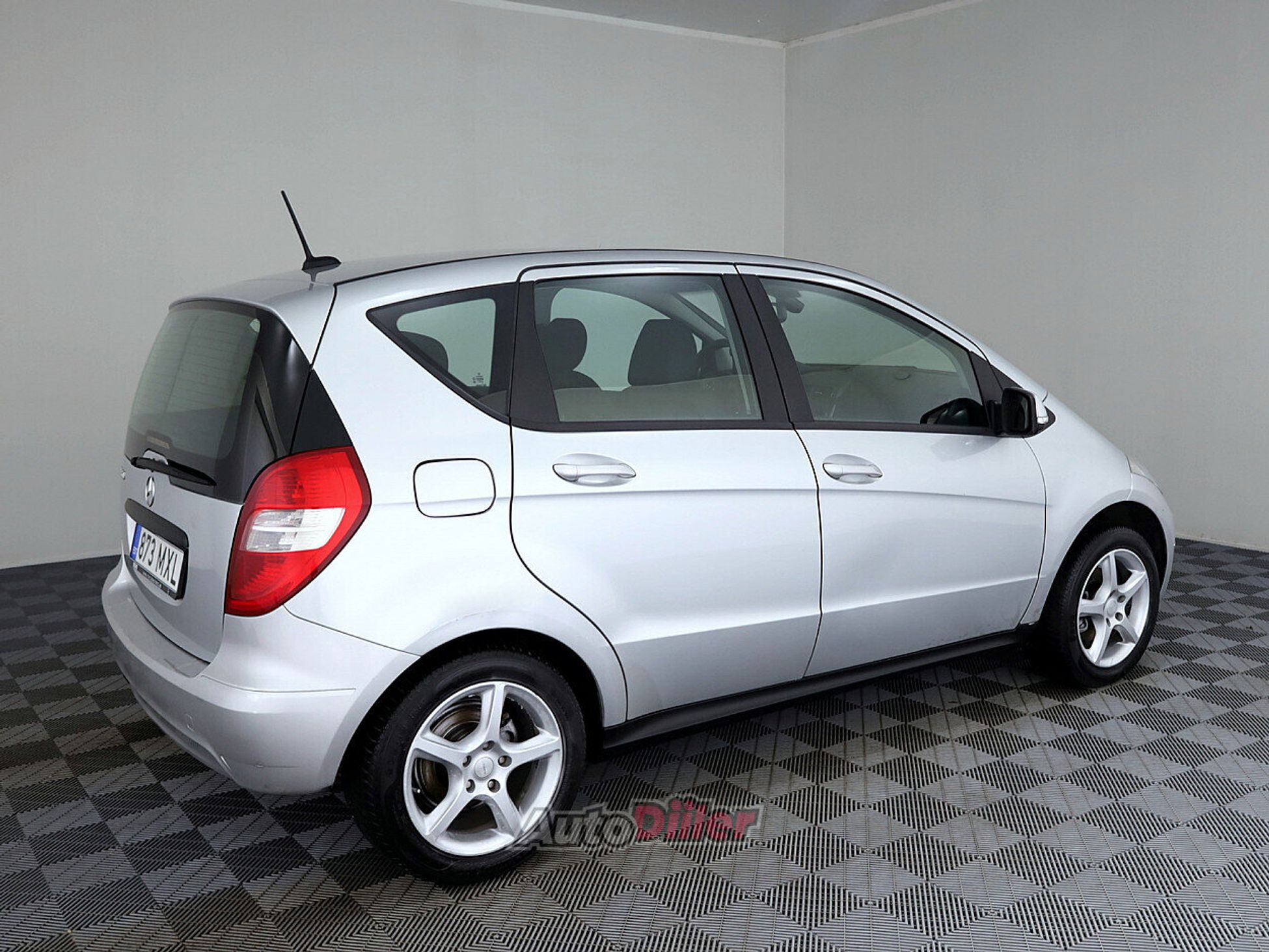 Mercedes-Benz A 160 1.5 70kW 2009, photo 3/7