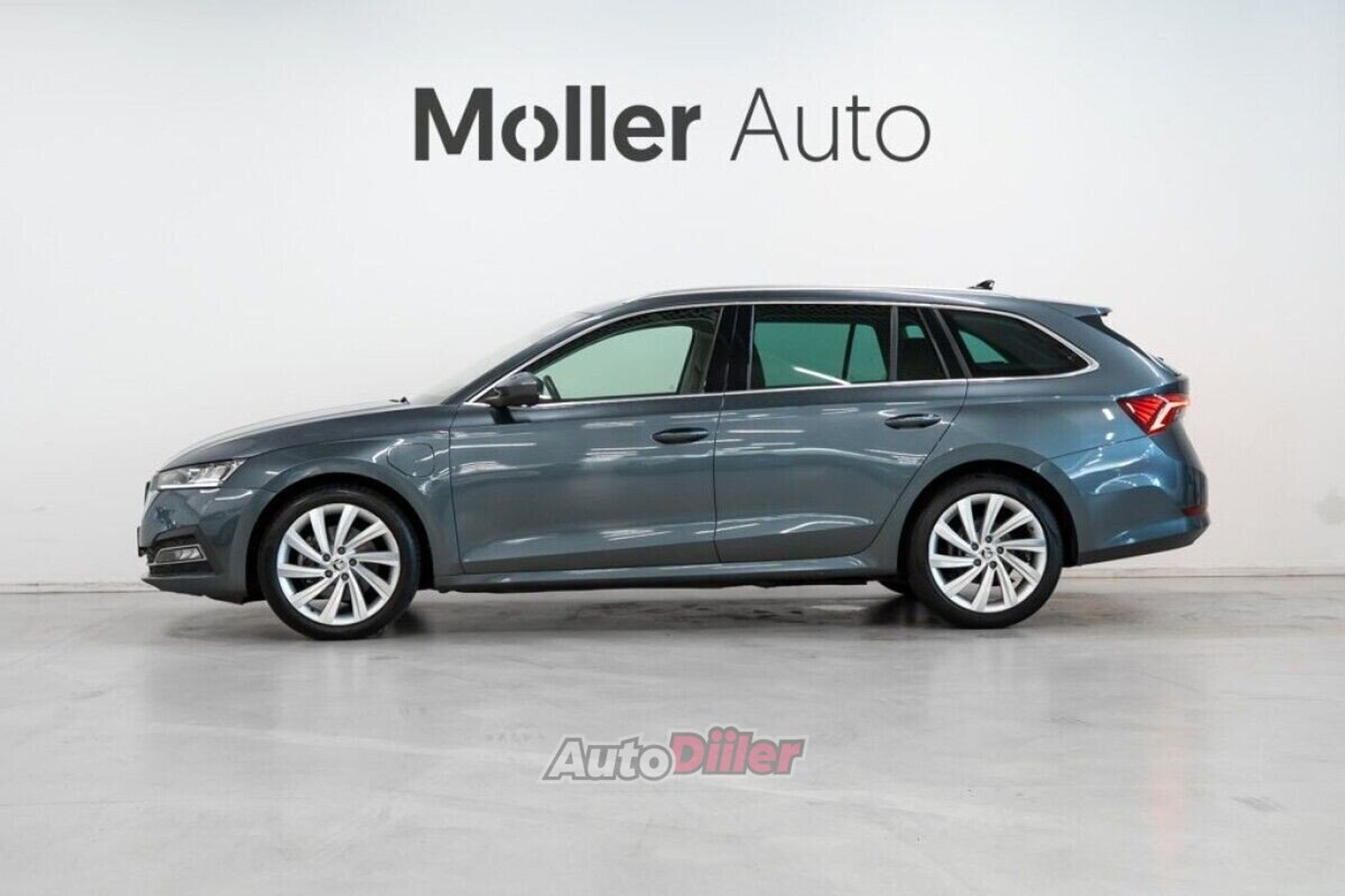 Skoda Octavia 1.4 150kW 2021, photo 2/10