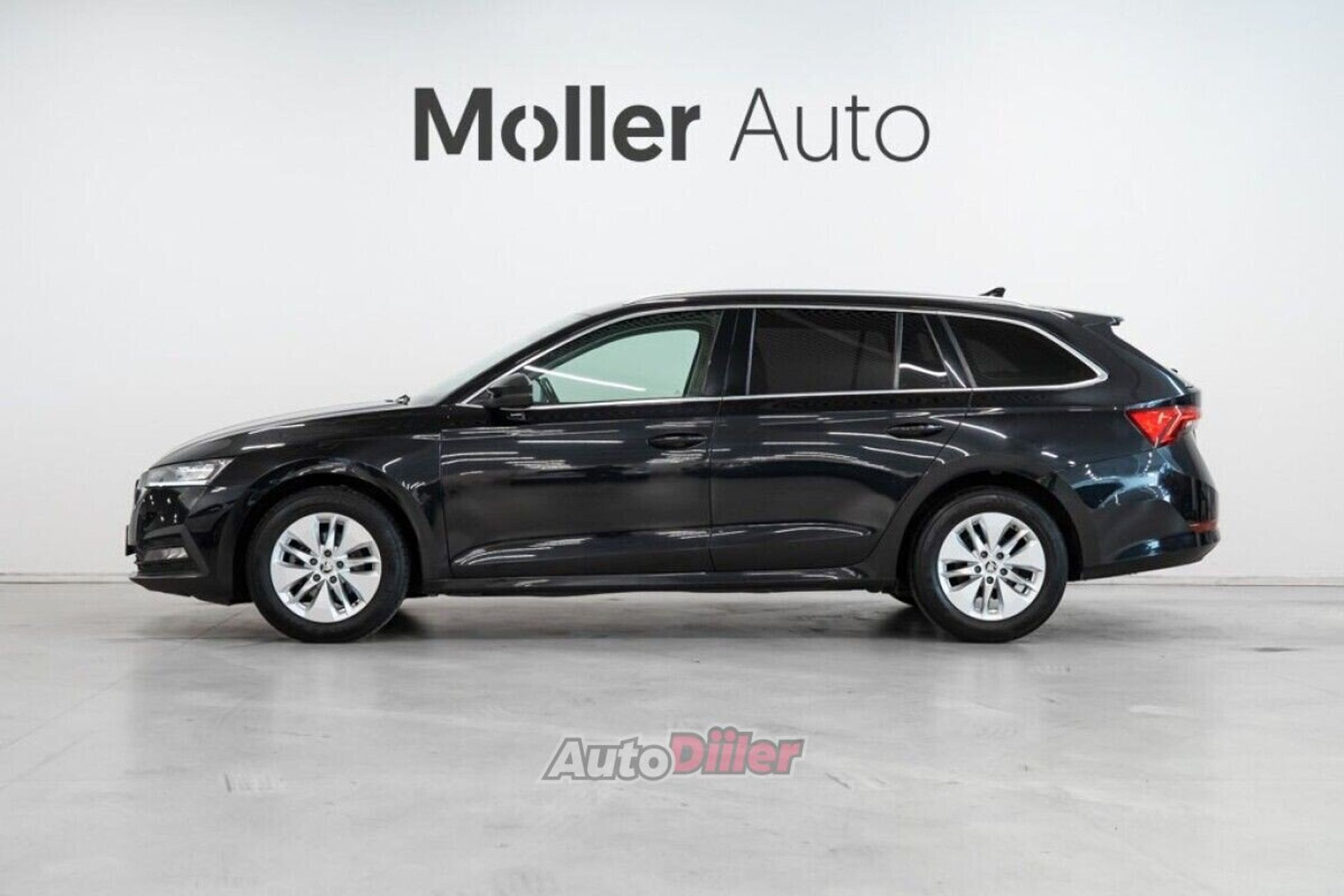 Skoda Octavia 2.0 110kW 2023, kuva 2/10