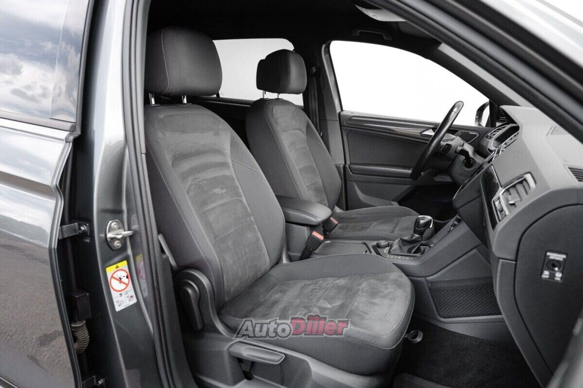 Volkswagen Tiguan 2.0 140kW 2019, photo 7/10