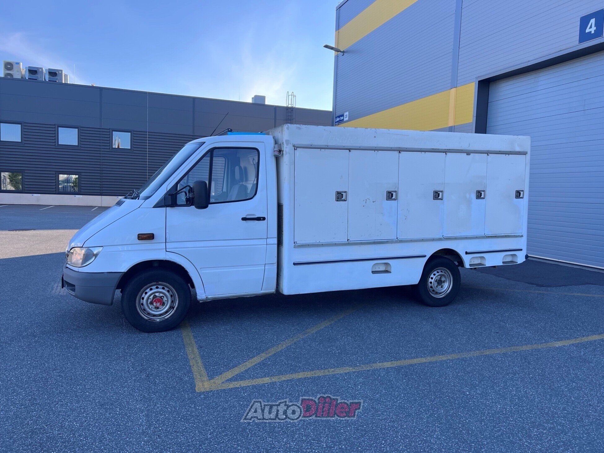 Mercedes-Benz Sprinter 2001, kuva 3/10