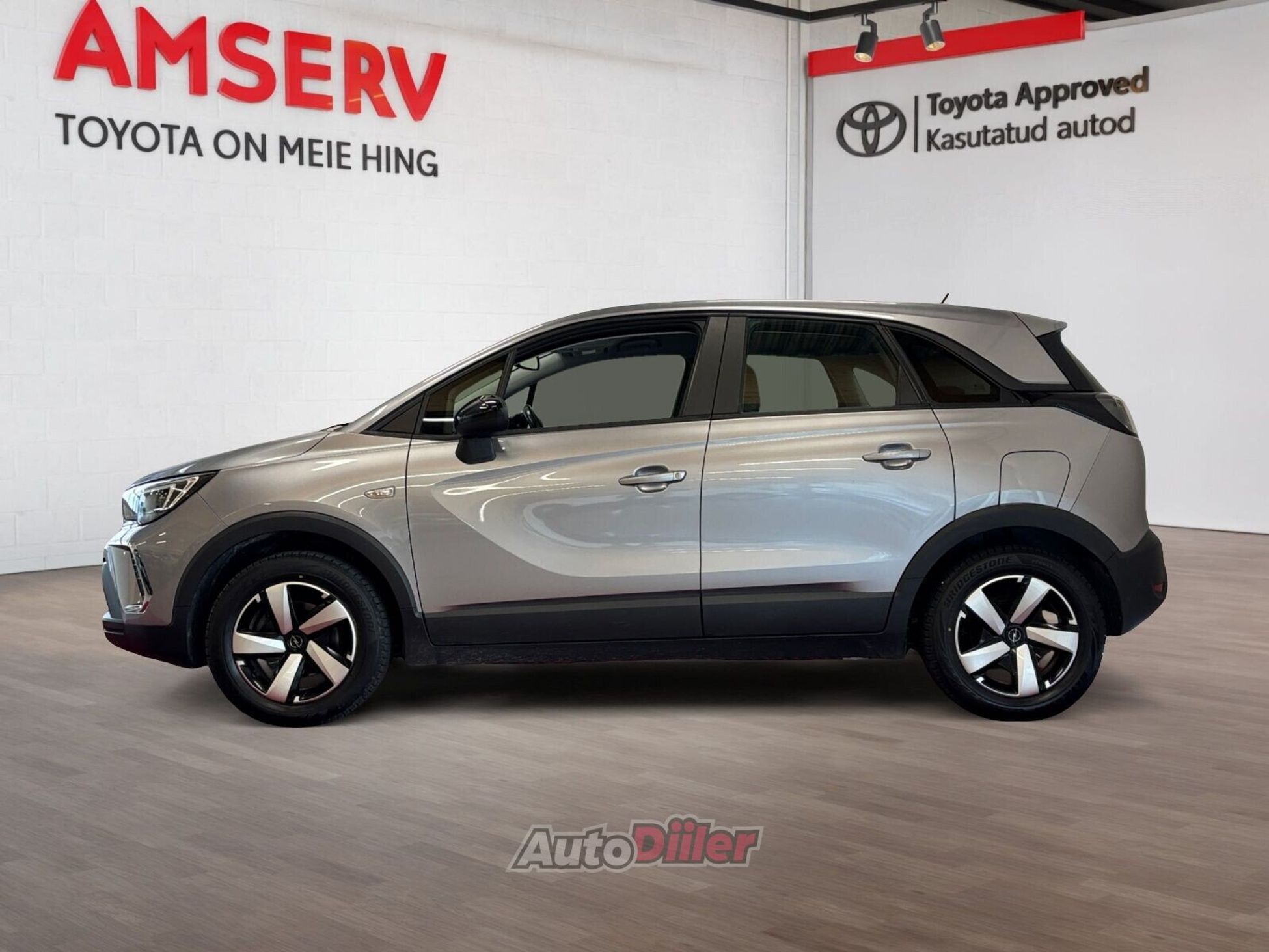 Opel Crossland 2023, photo 3/10