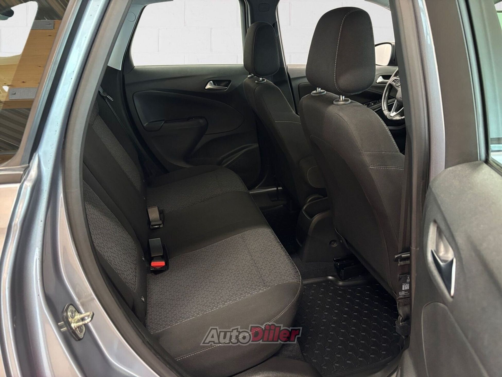 Opel Crossland 2023, photo 7/10