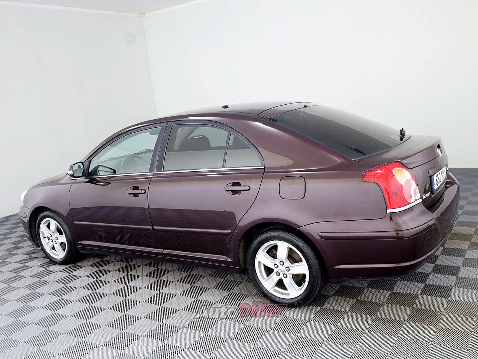 Toyota Avensis 1.8 95kW 2007, photo 4/8