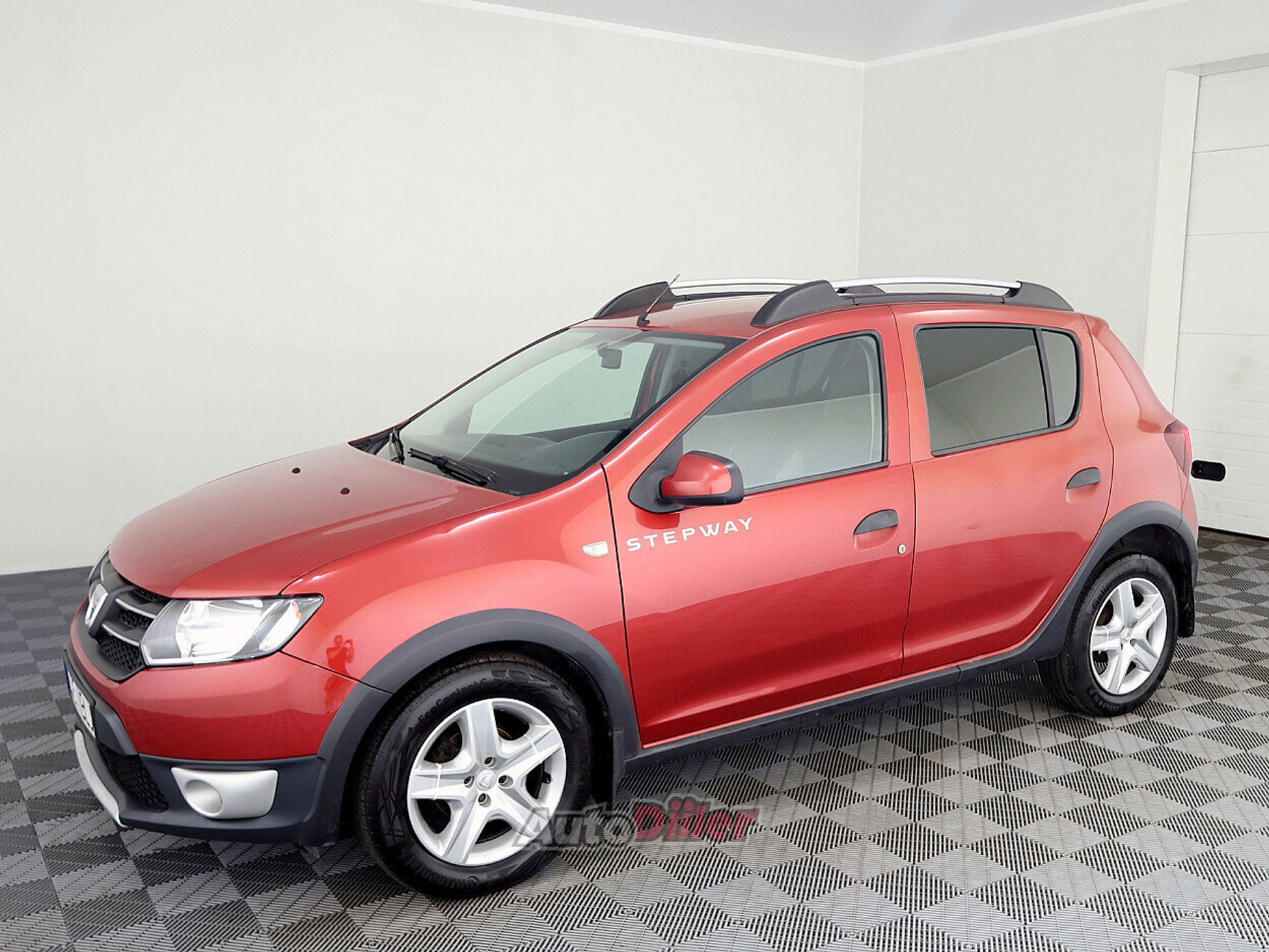 Dacia Sandero 0.9 66kW 2014, photo 2/9