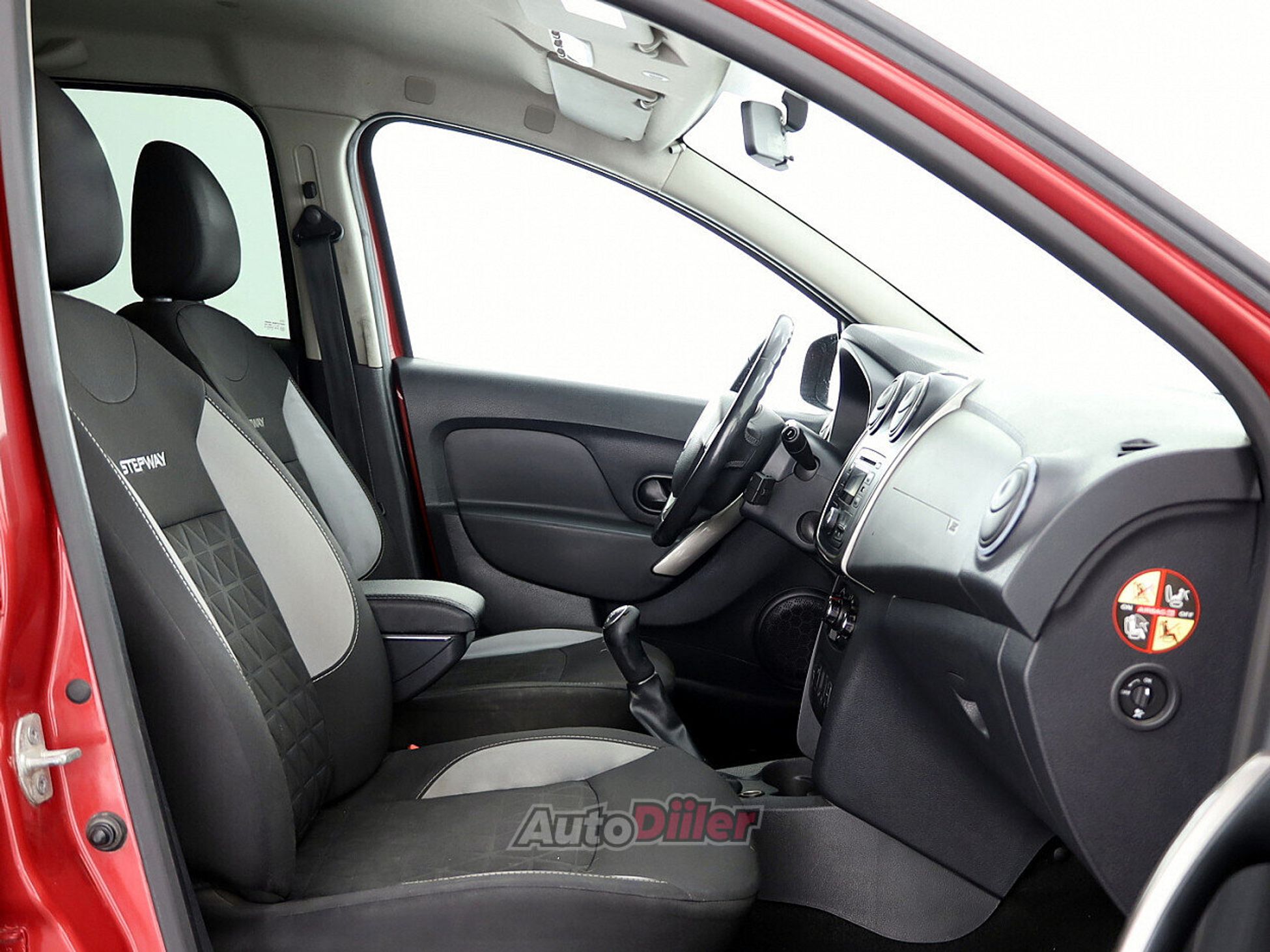 Dacia Sandero 0.9 66kW 2014, photo 6/9
