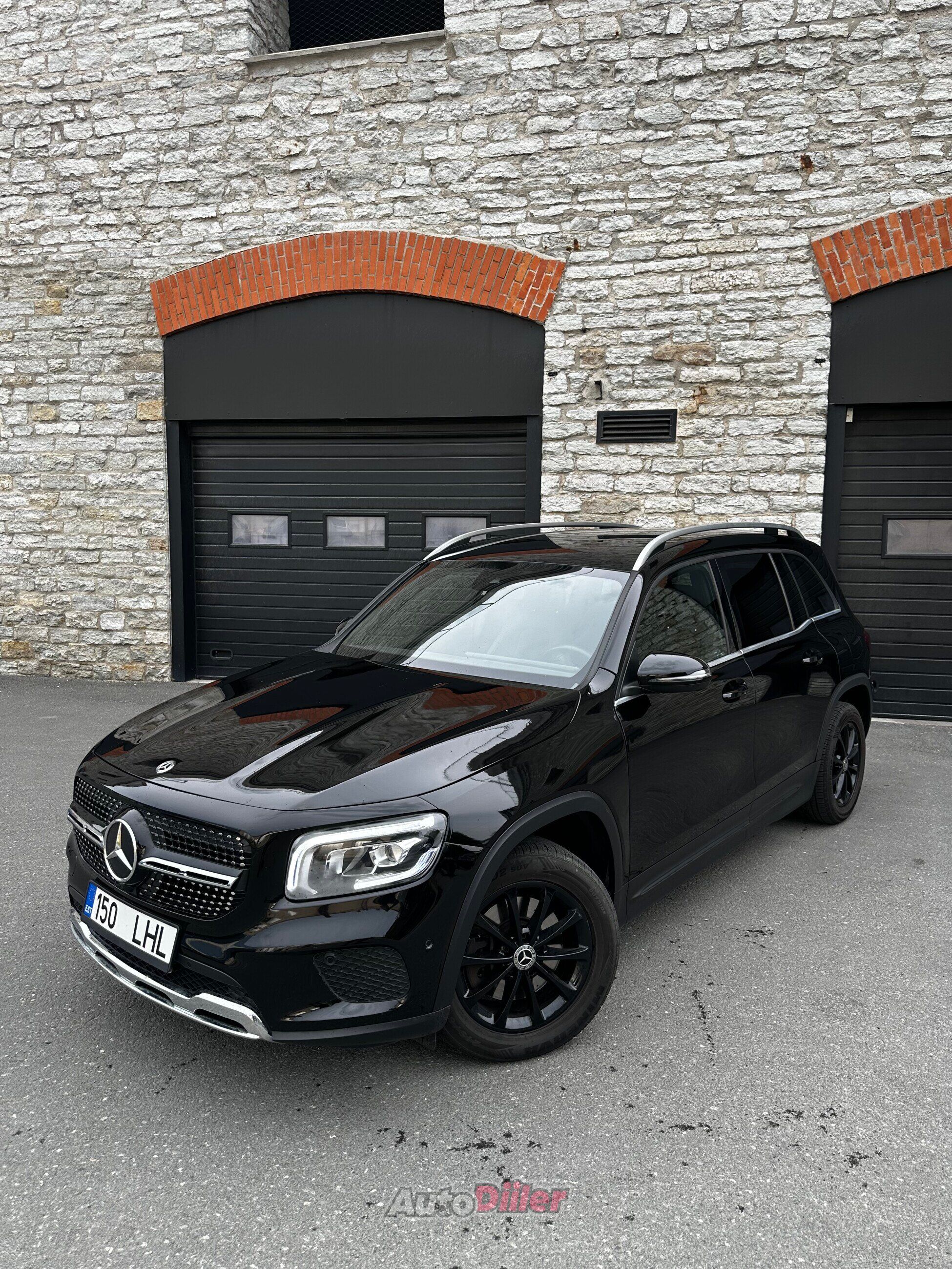 Mercedes-Benz GLB 200