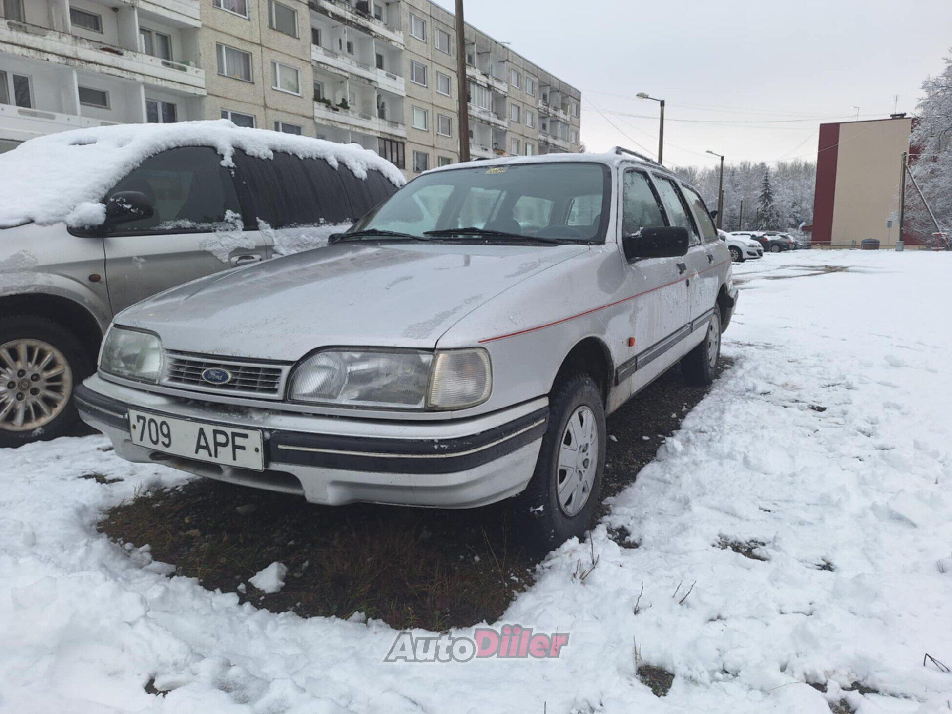 Ford Sierra 2.0 85kW 1990, photo 3/9