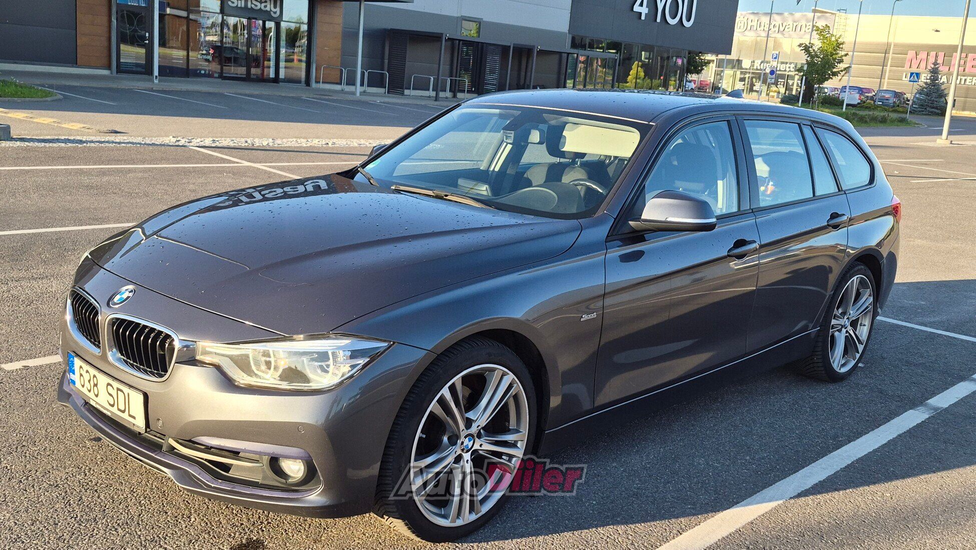 BMW 330