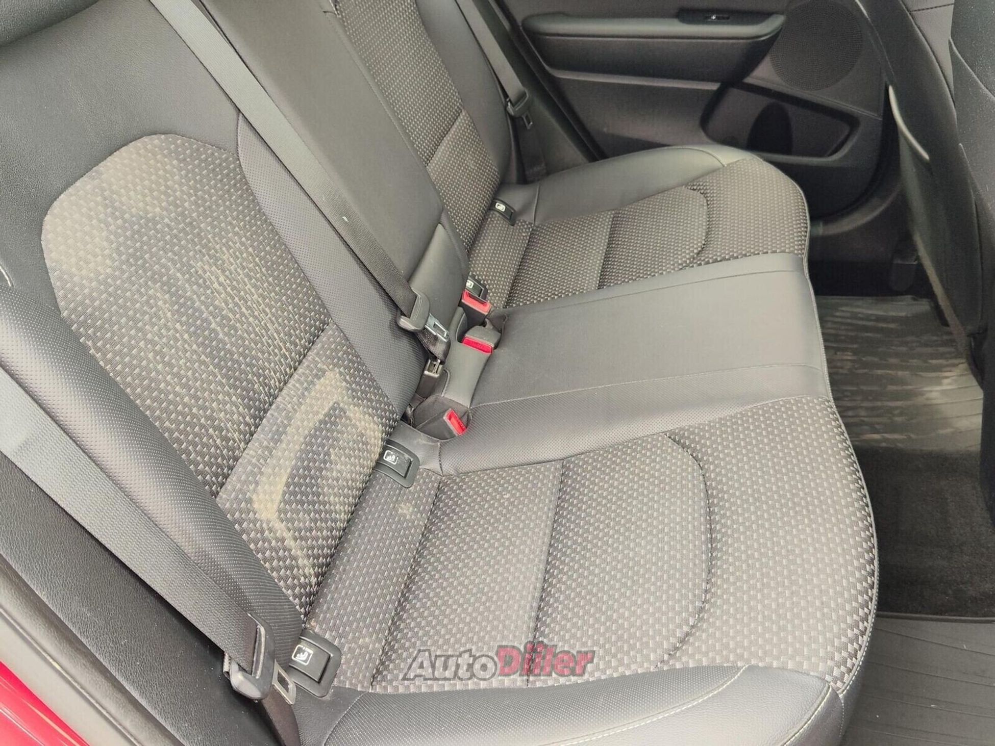 Kia cee'd / Ceed 1.4 103kW 2019, kuva 7/10