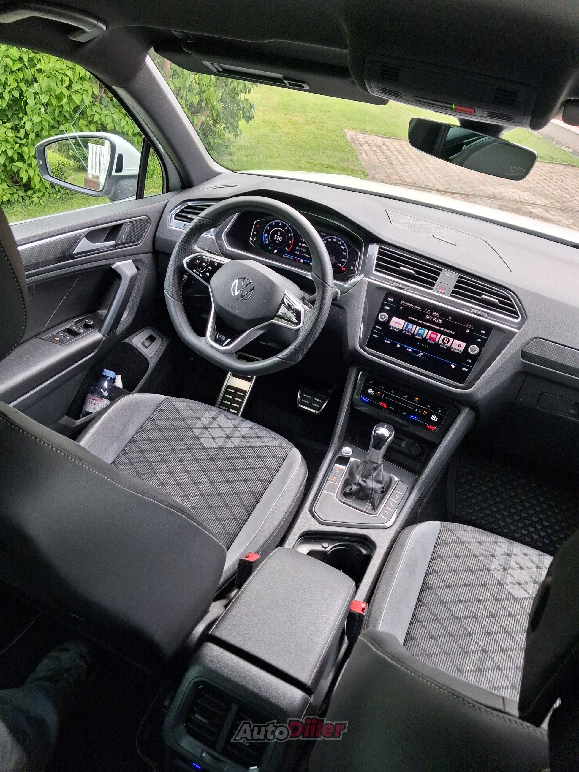 Volkswagen Tiguan R-Line 1.5 110kW 2021, photo 4/4