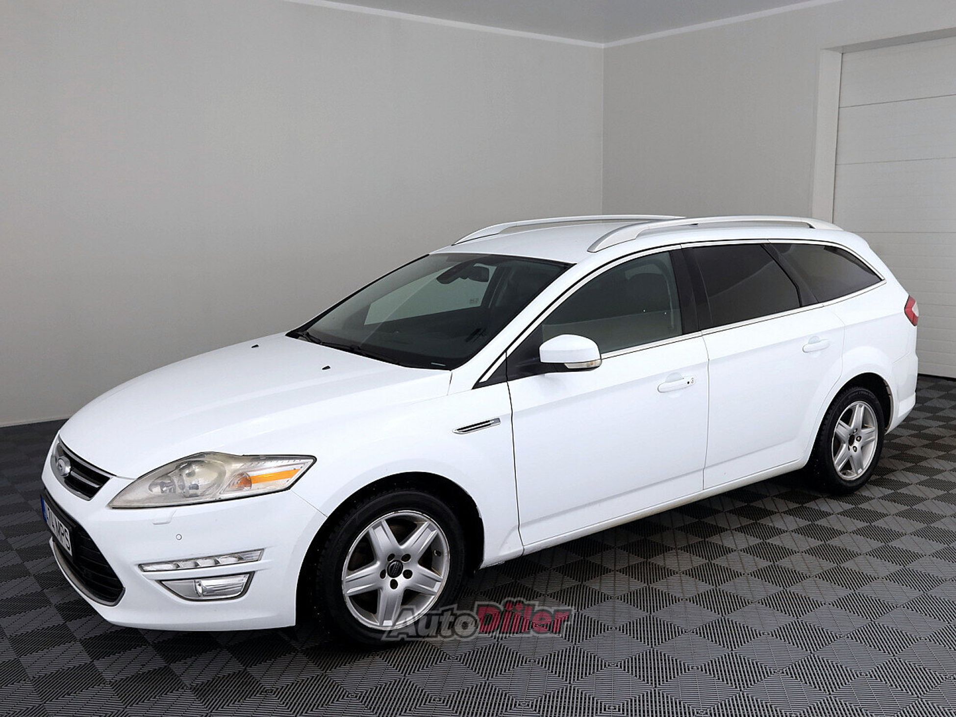 Ford Mondeo 2.0 103kW 2011, photo 2/7