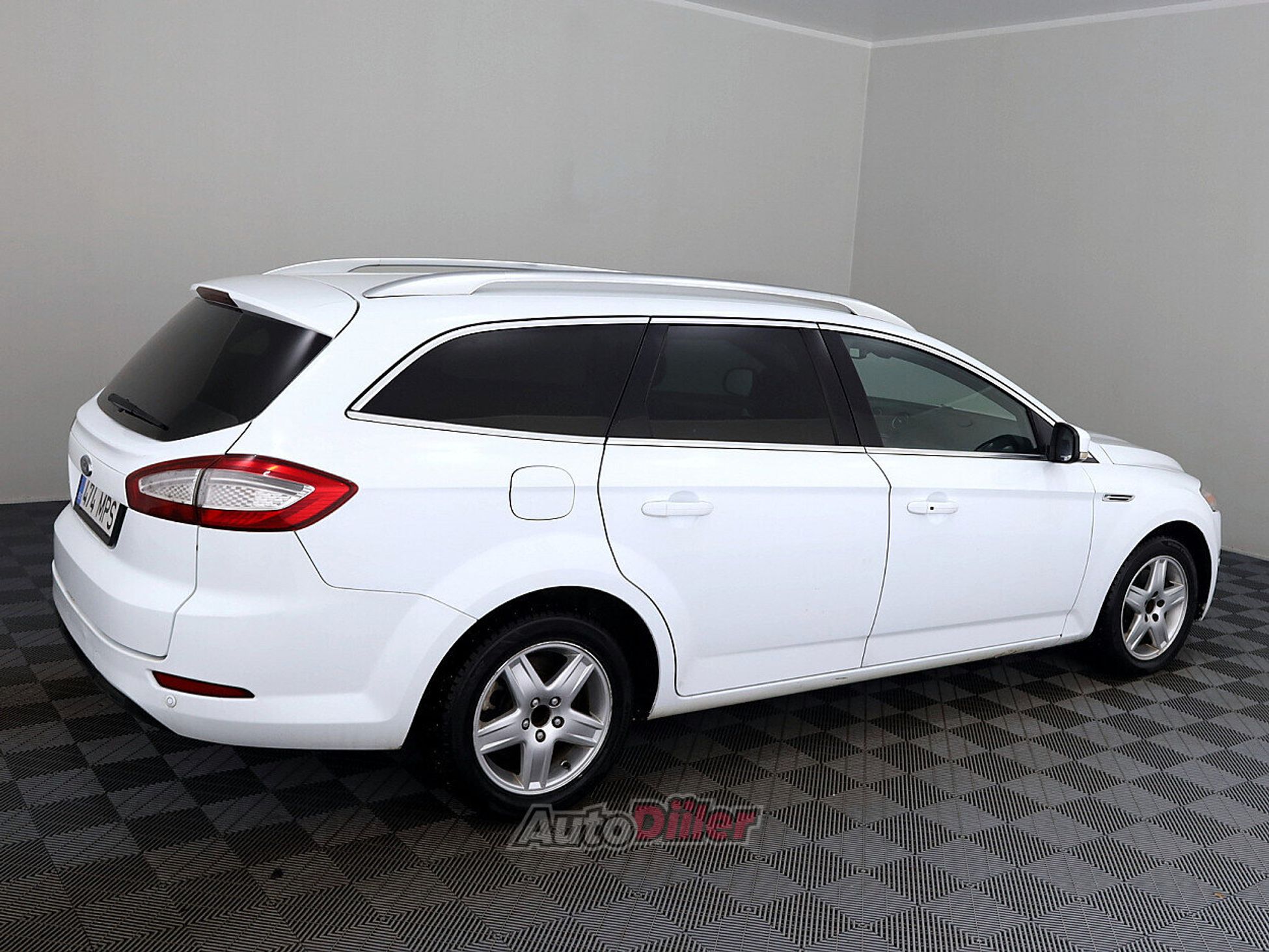 Ford Mondeo 2.0 103kW 2011, photo 3/7