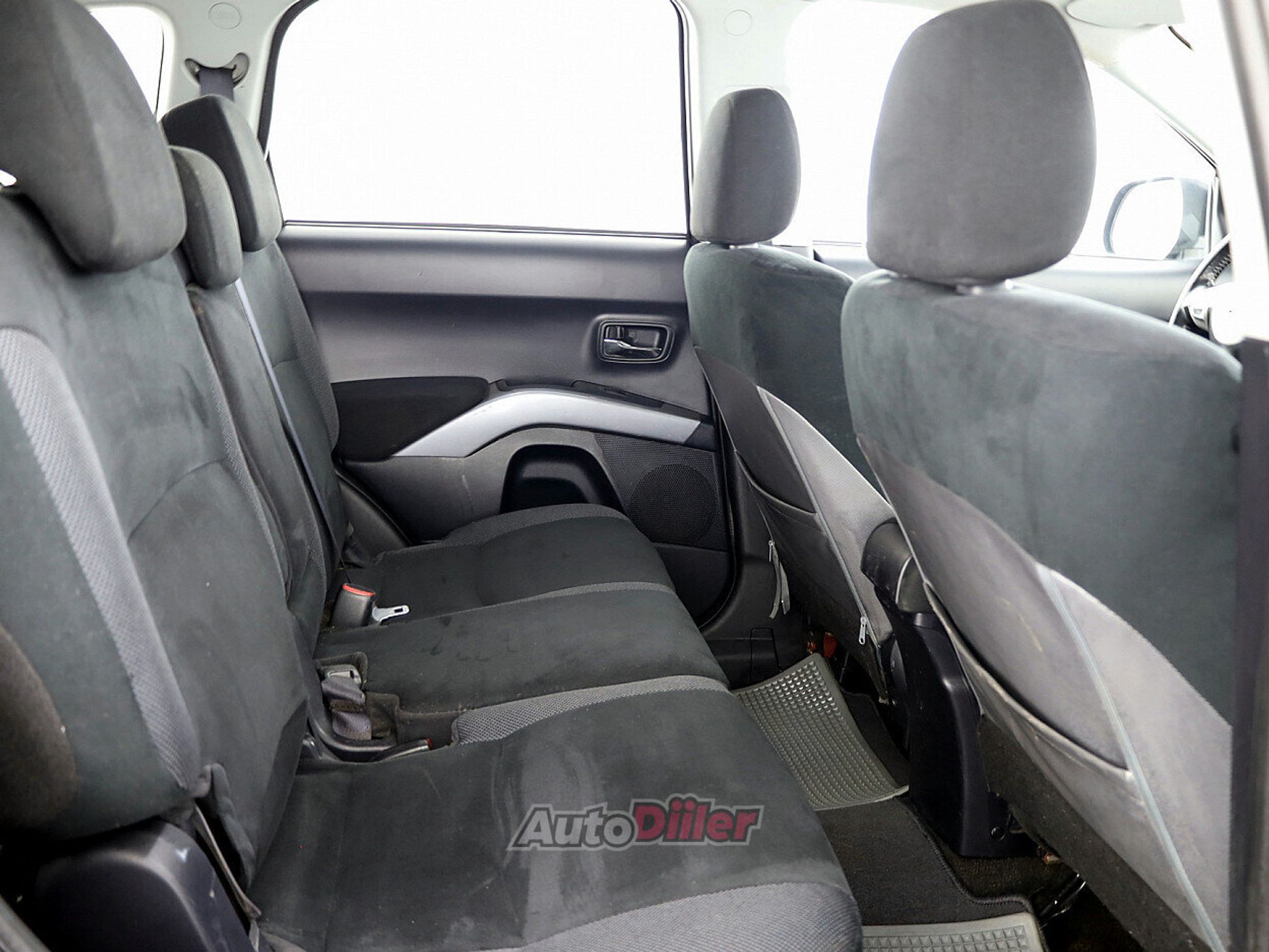 Mitsubishi Outlander 2.4 125kW 2007, photo 7/8