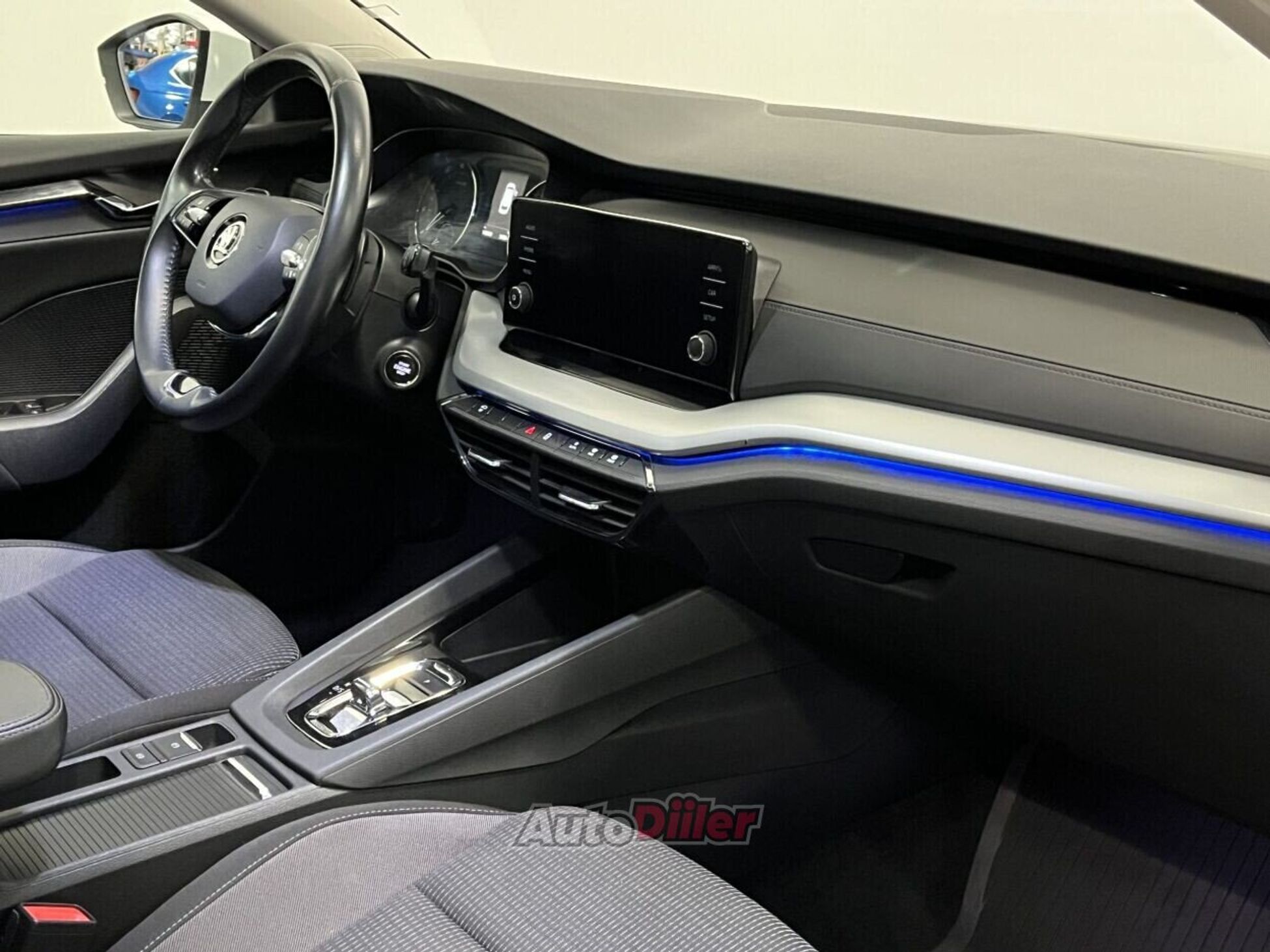 Skoda Octavia Combi Ambition 1.5 110kW 2021, kuva 3/10