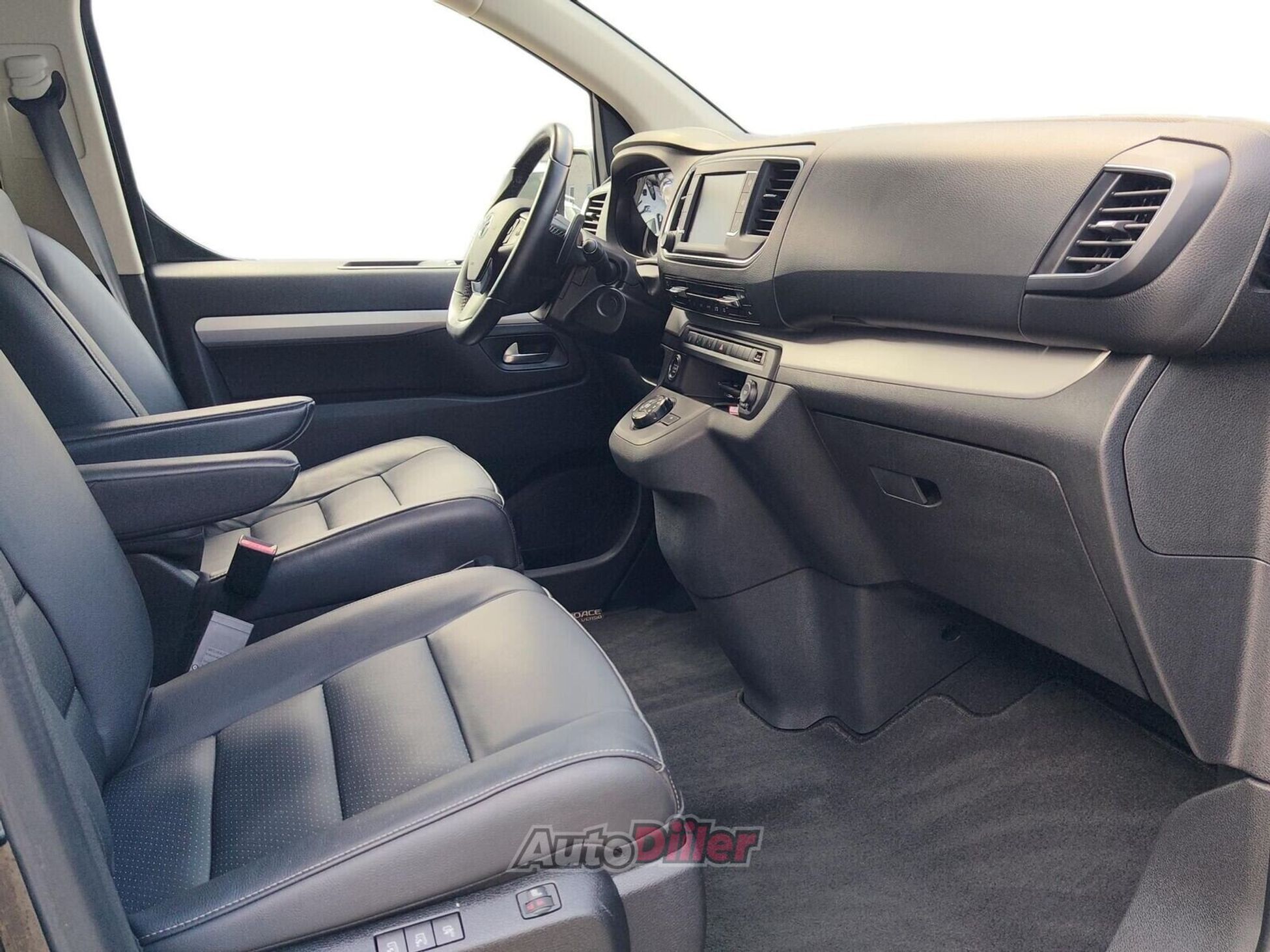 Toyota ProAce Business 2.0 130kW 2024, photo 6/10