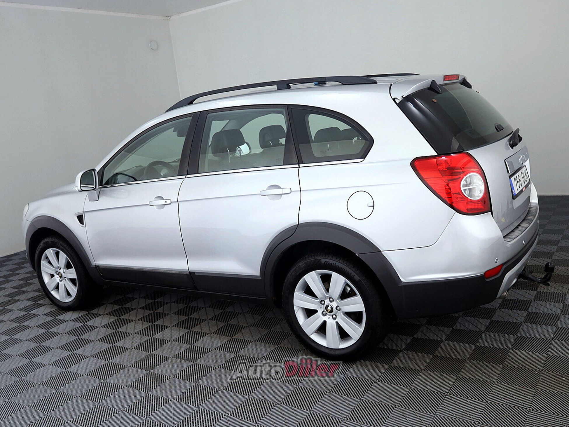 Chevrolet Captiva 2.0 110kW 2009, kuva 4/7