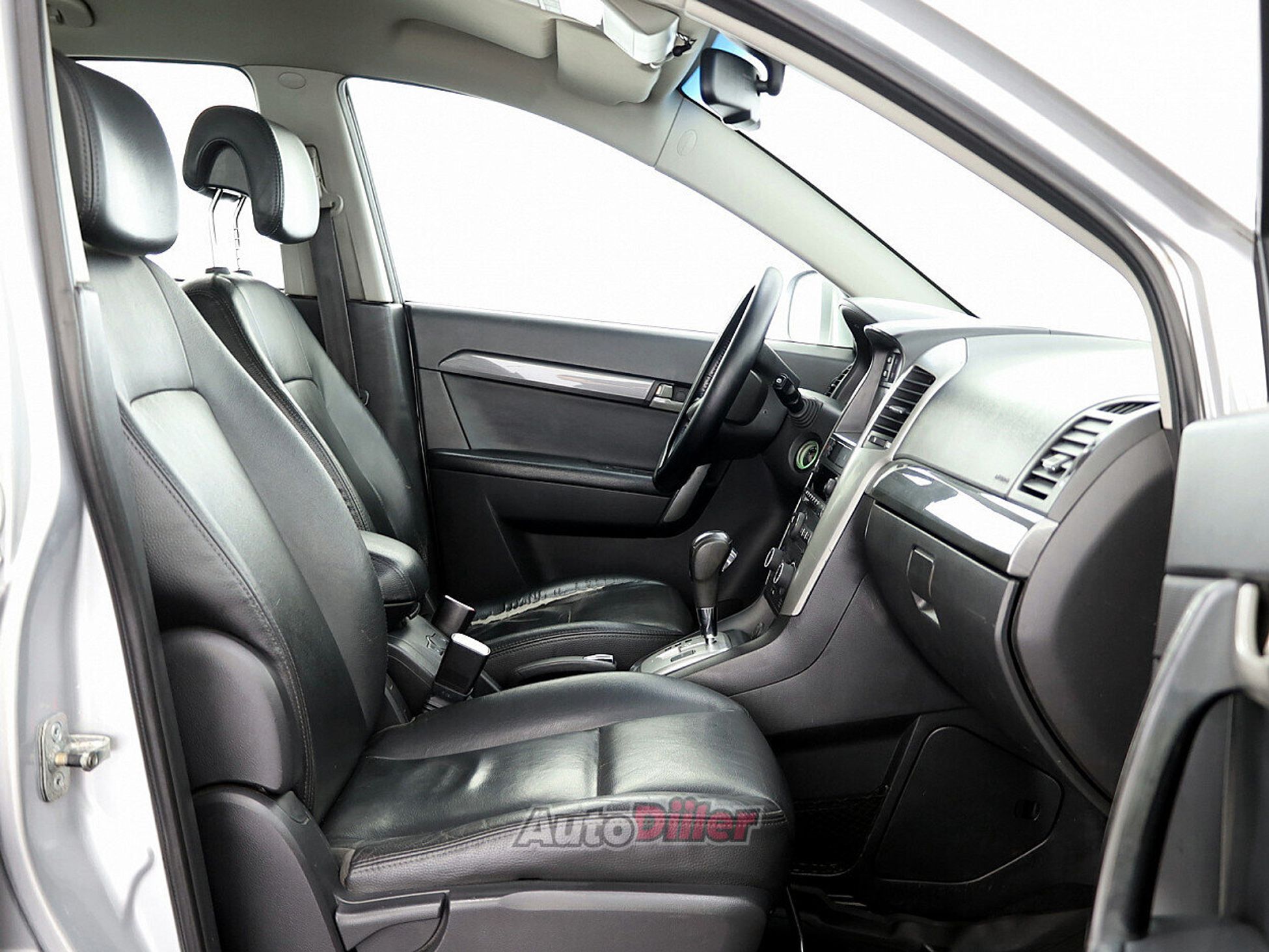 Chevrolet Captiva 2.0 110kW 2009, kuva 6/7