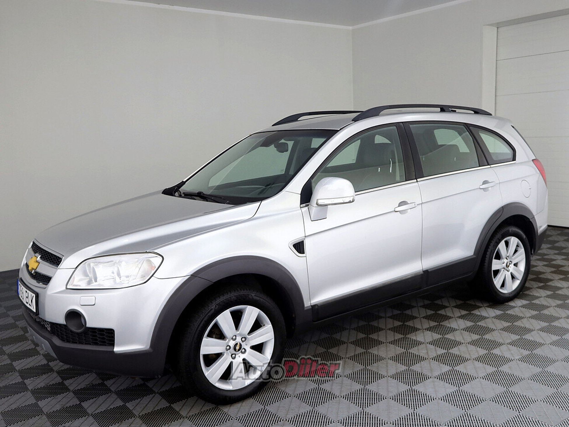 Chevrolet Captiva 2.0 110kW 2009, kuva 2/7