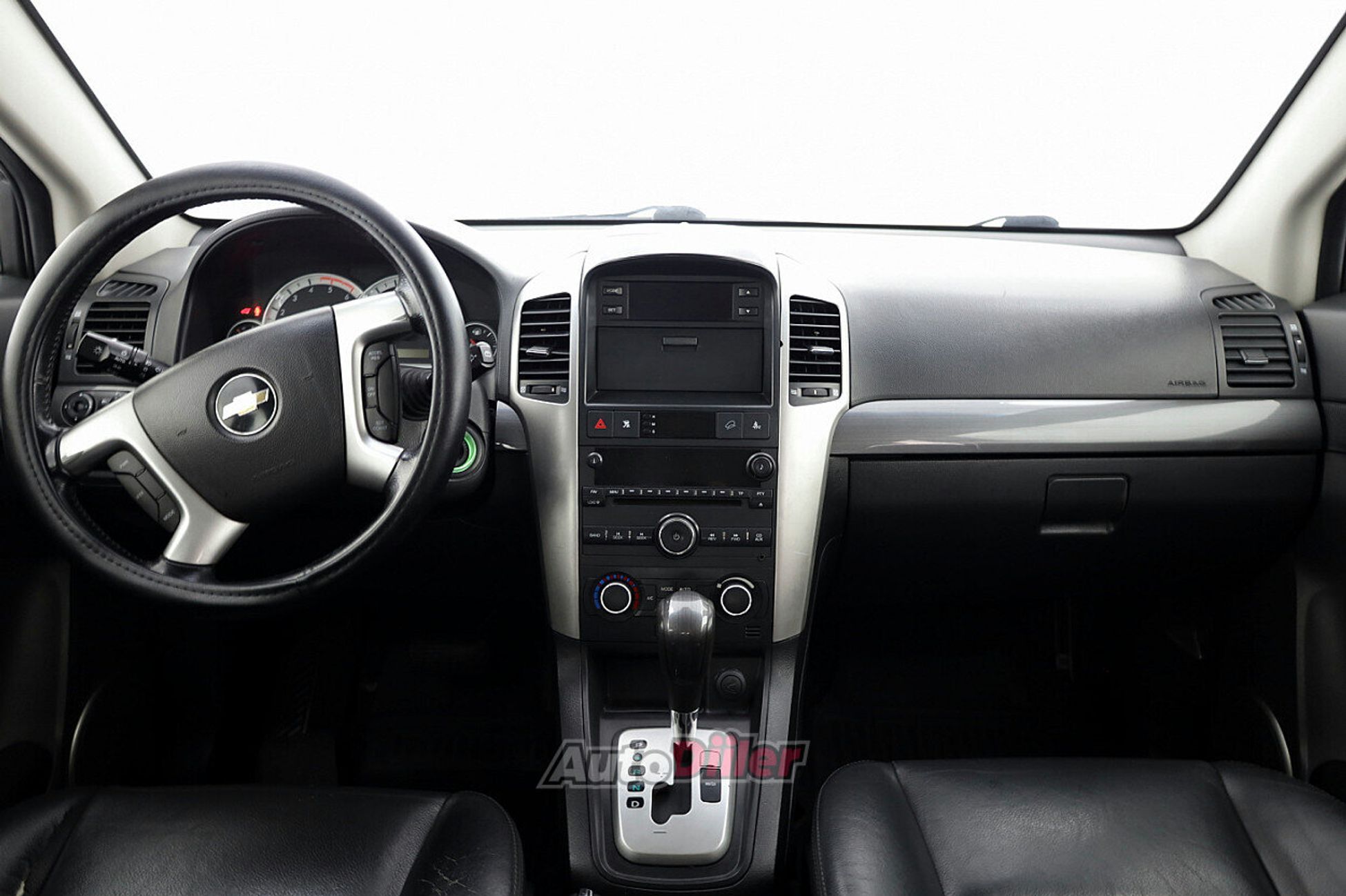 Chevrolet Captiva 2.0 110kW 2009, kuva 5/7