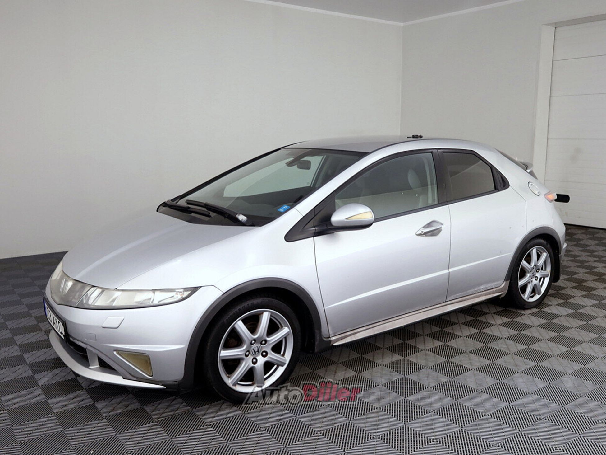 Honda Civic 1.8 103kW 2006, photo 2/7