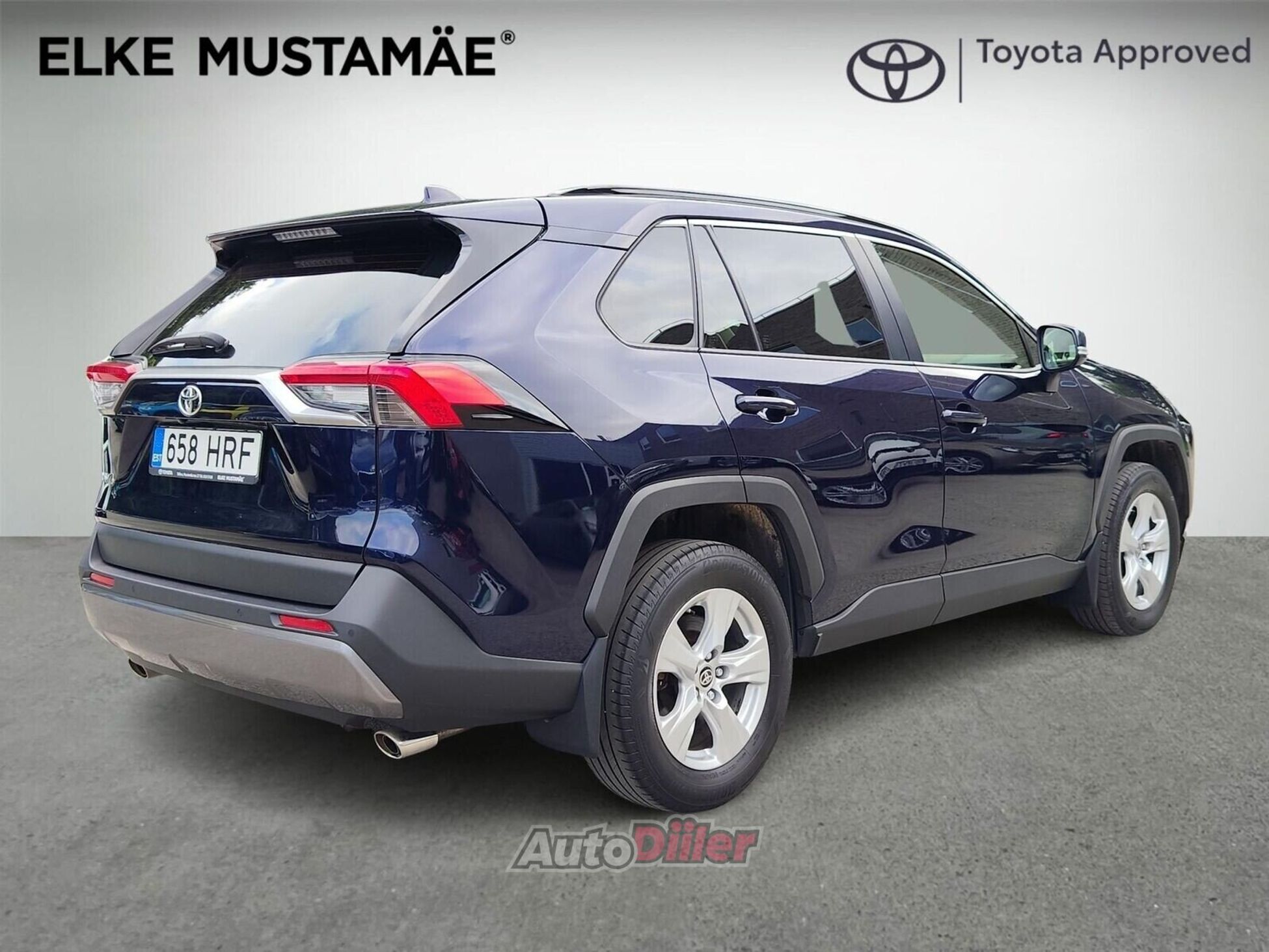 Toyota RAV4 Luxury 2.0 129kW 2021, kuva 2/10