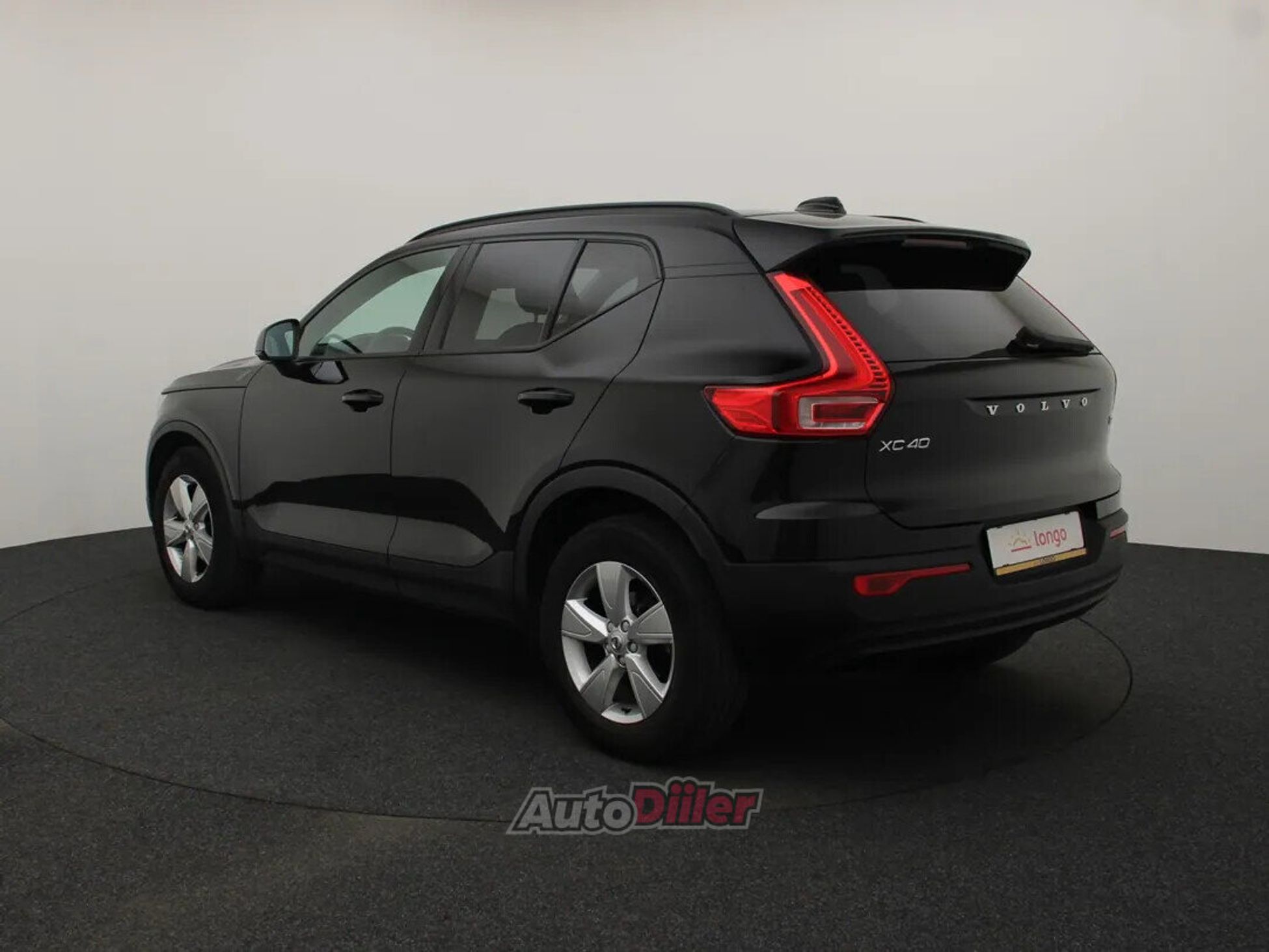 Volvo XC40 Momentum 1.5 95kW 2022, photo 7/10