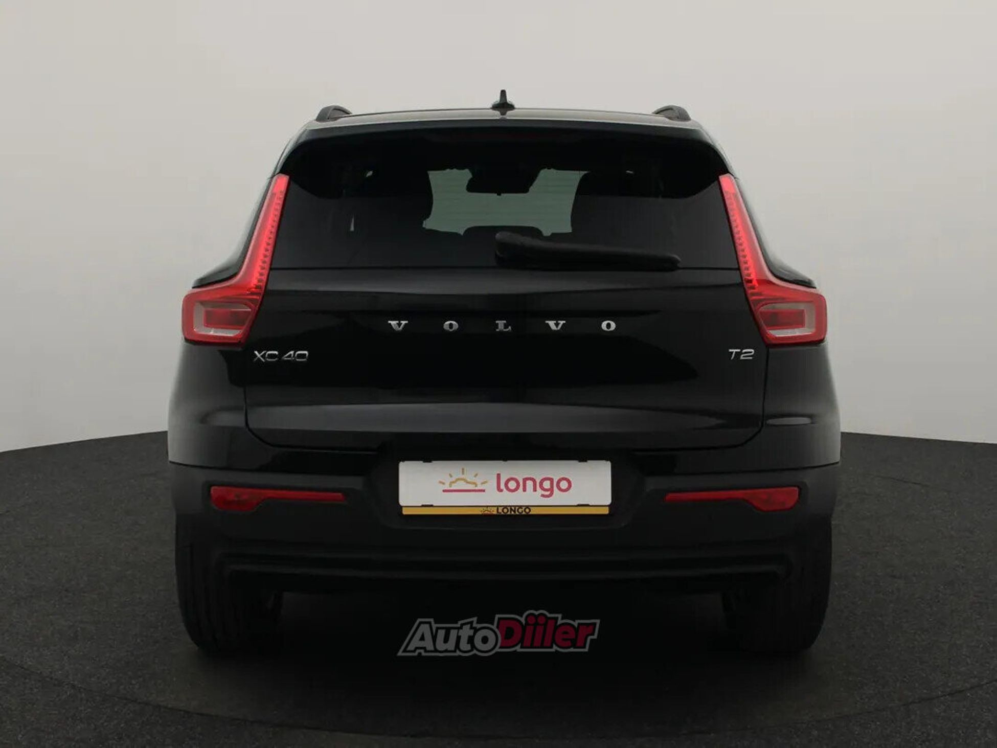 Volvo XC40 Momentum 1.5 95kW 2022, photo 5/10