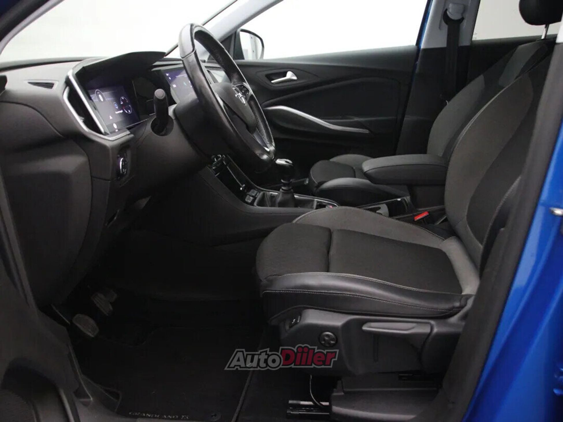 Opel Grandland X 2022, photo 4/10