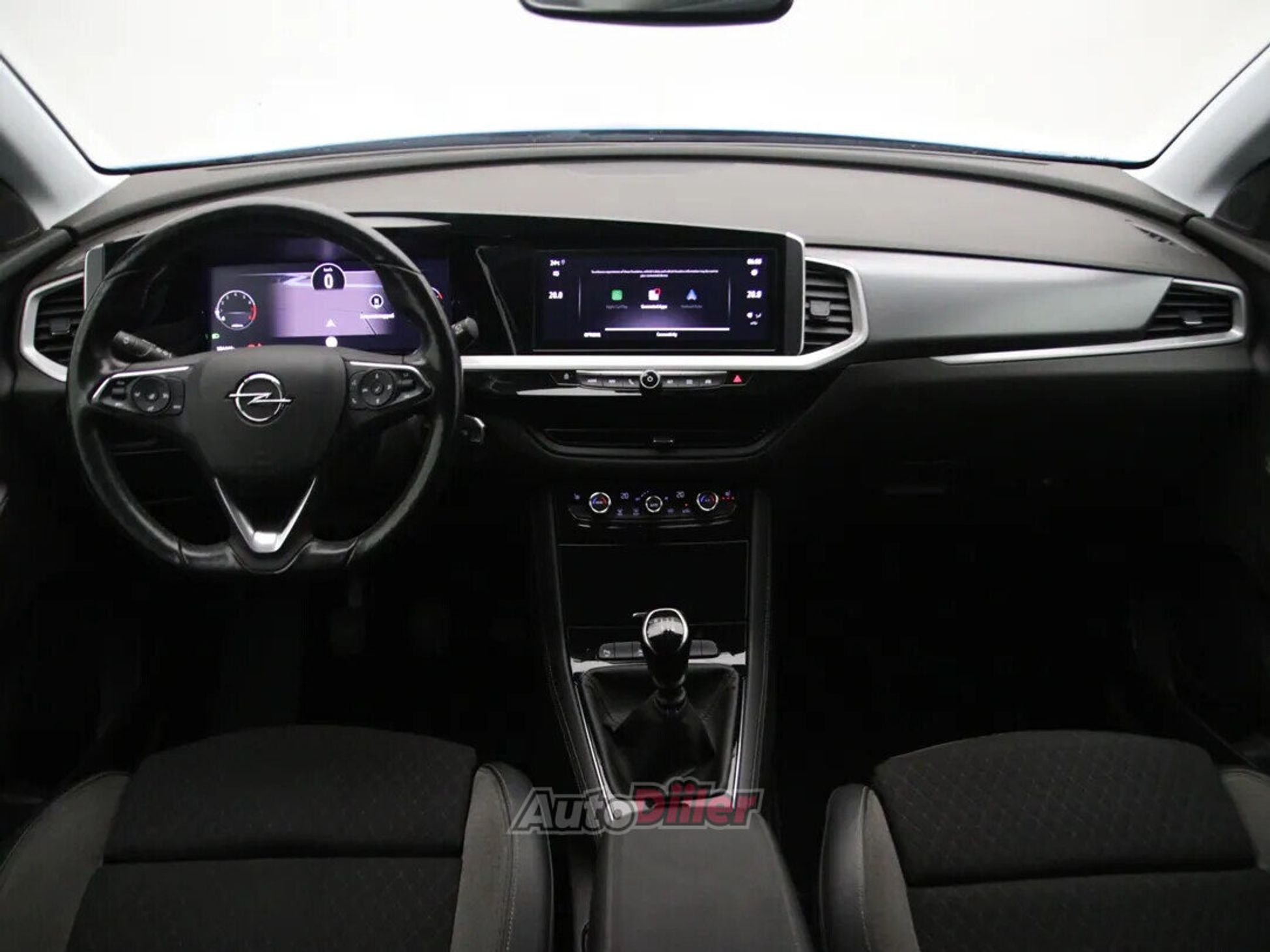 Opel Grandland X 2022, photo 2/10