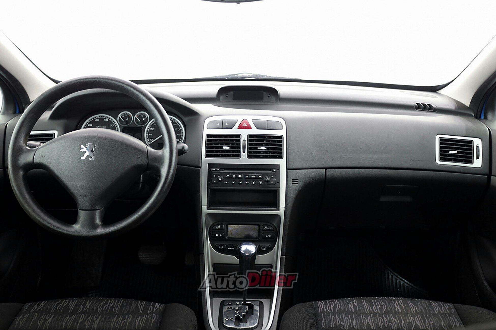 Peugeot 307 1.6 80kW 2003, photo 5/7