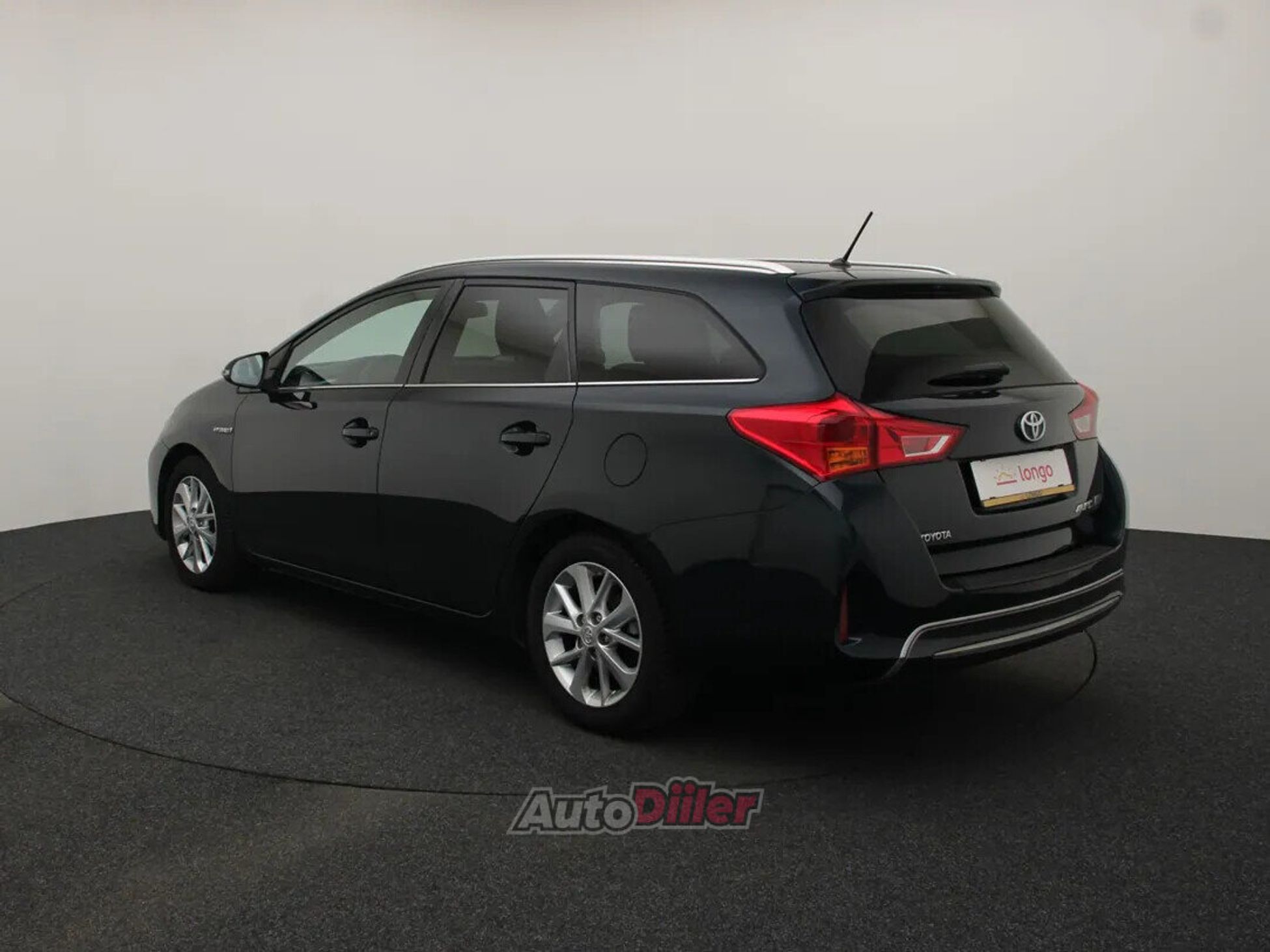 Toyota Auris Edition 1.8 100kW 2015, kuva 7/10