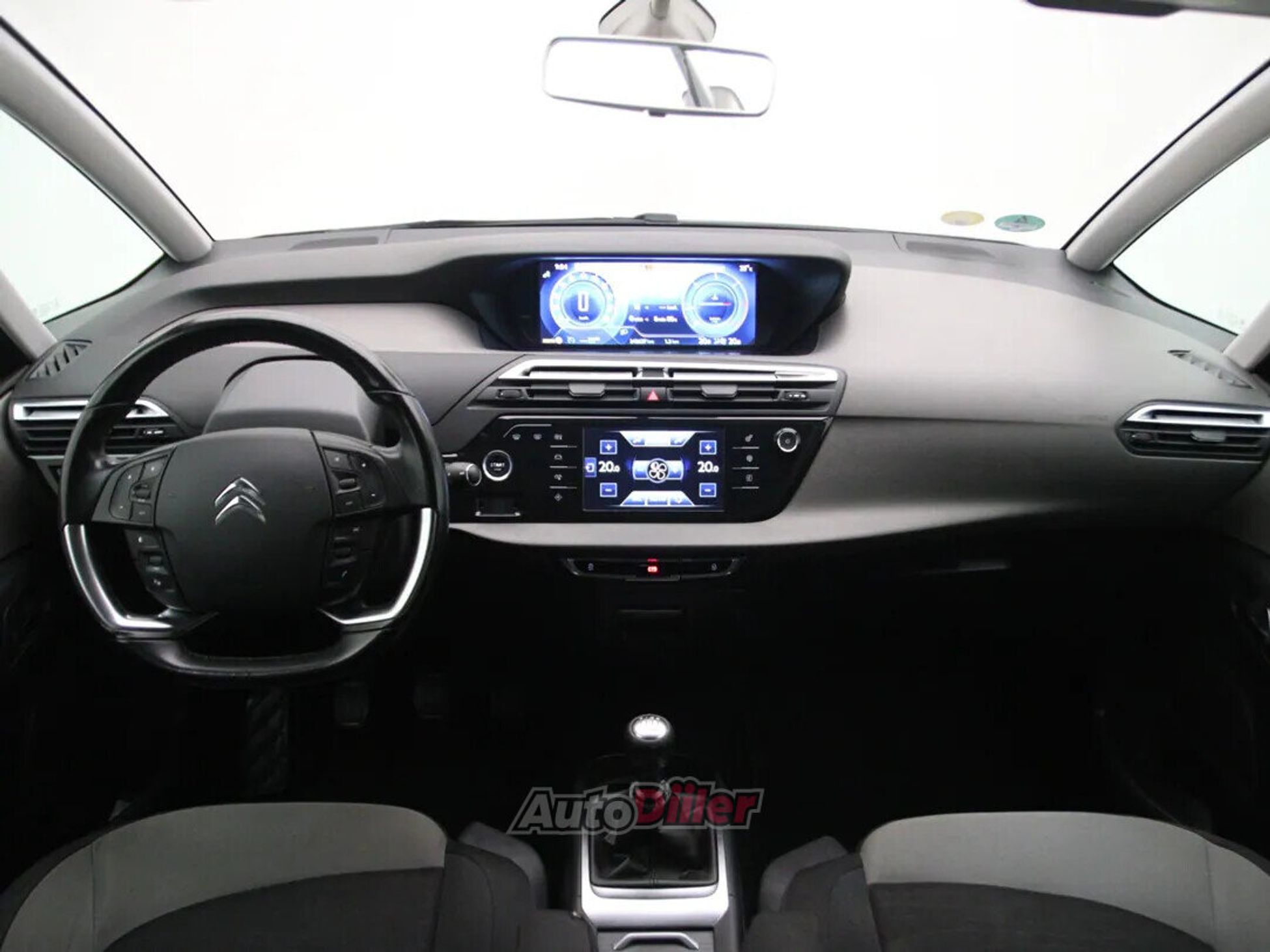 Citroen Grand C4 Picasso 2016, photo 2/10